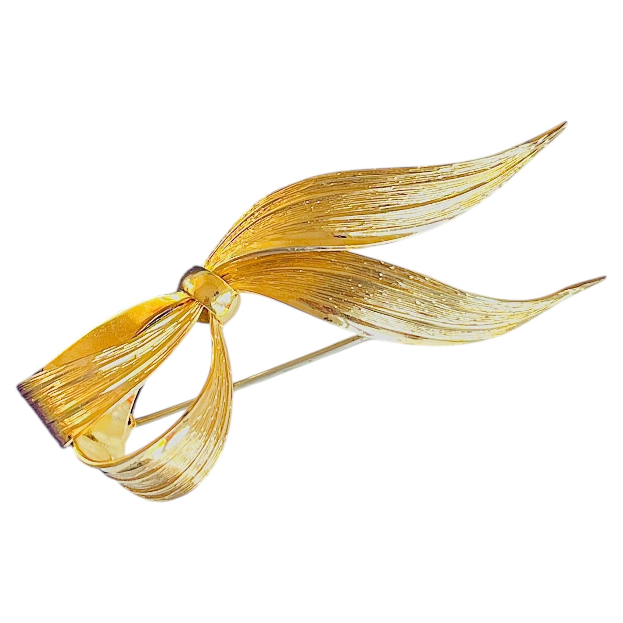 Christian Dior Vintage GROSSE 1964 UnisexGold Double Long Knot Bow Ribbon Brooch