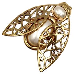 CHRISTIAN DIOR Vintage Iconic Gold-Tone Bee Brooch with Faux Pearls & Crystals