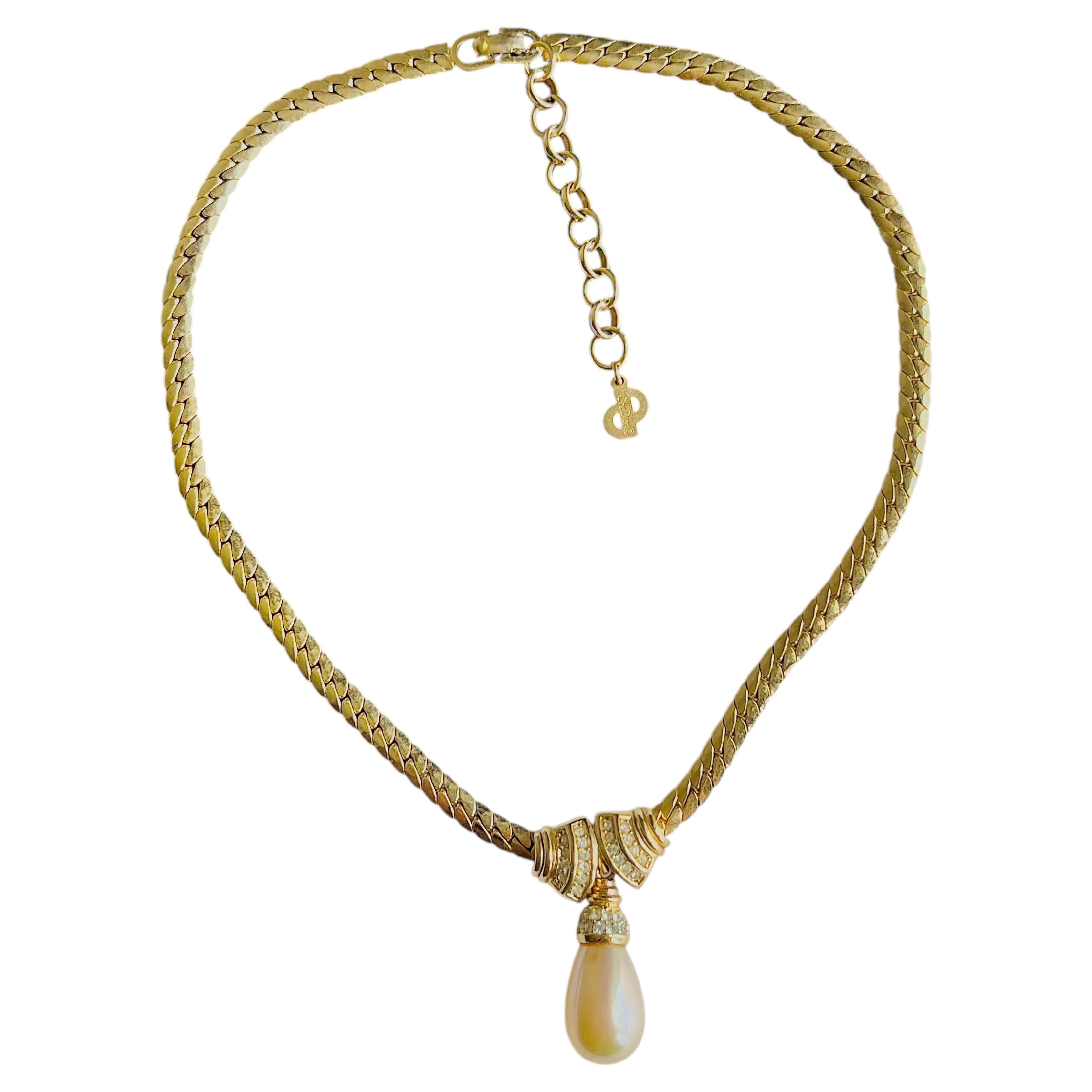 Collar «Water Drop» de Christian Dior Vintage, con cristales dorados y perlas blancas icónicas