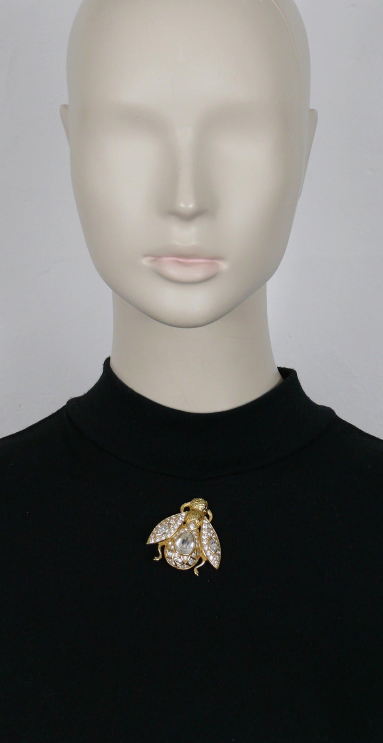 Dior bee brooch hotsell