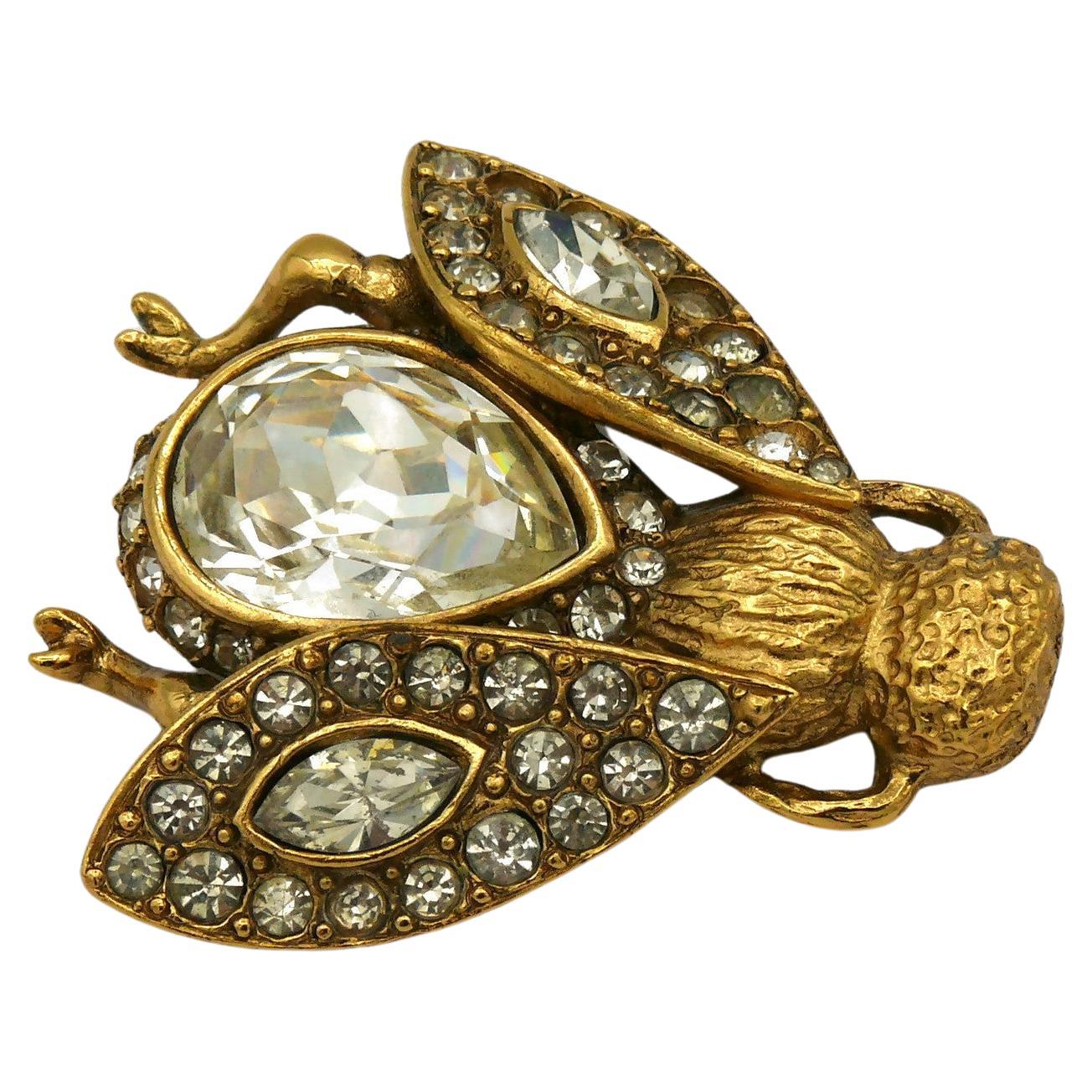 CHRISTIAN DIOR Broche vintage iconique en forme d'abeille ornée de bijoux  En vente sur 1stDibs