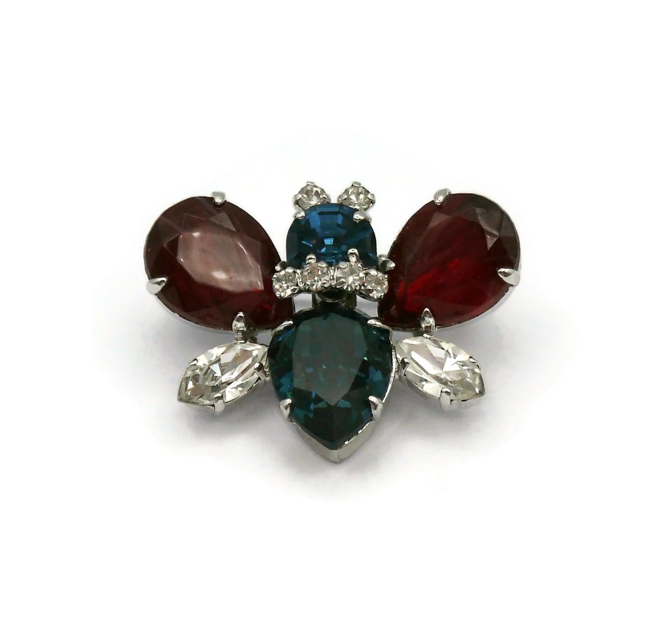 CHRISTIAN DIOR Vintage Jewelled Butterfly Brooch In Good Condition For Sale In Nice, FR