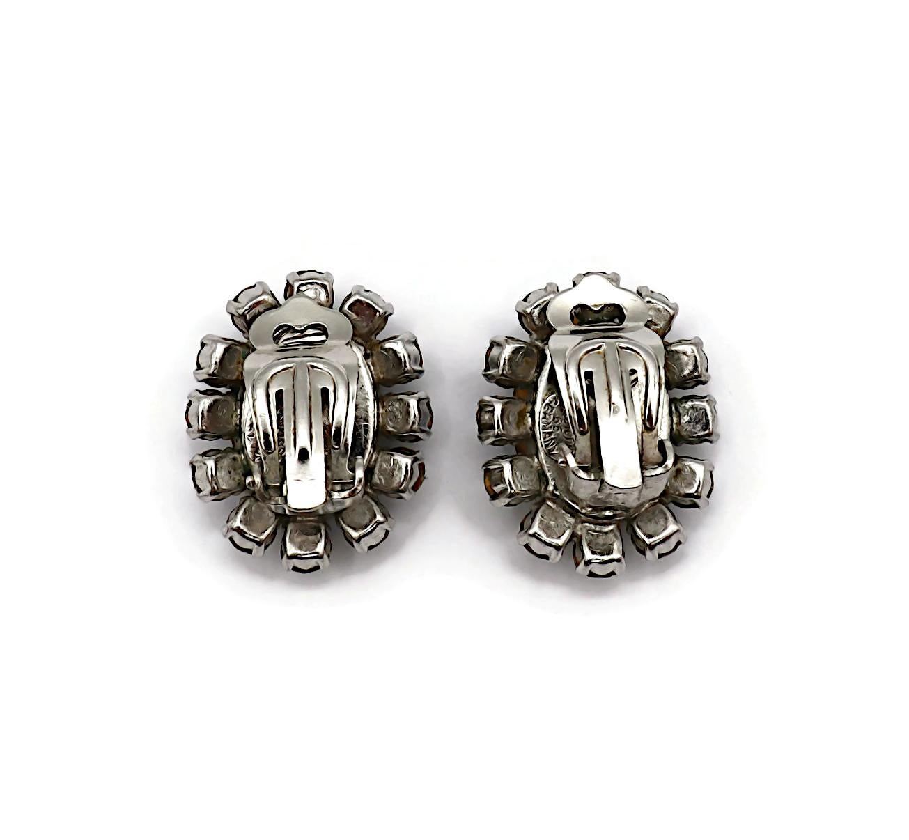 CHRISTIAN DIOR Pendientes de clip vintage, 1966 en venta 3