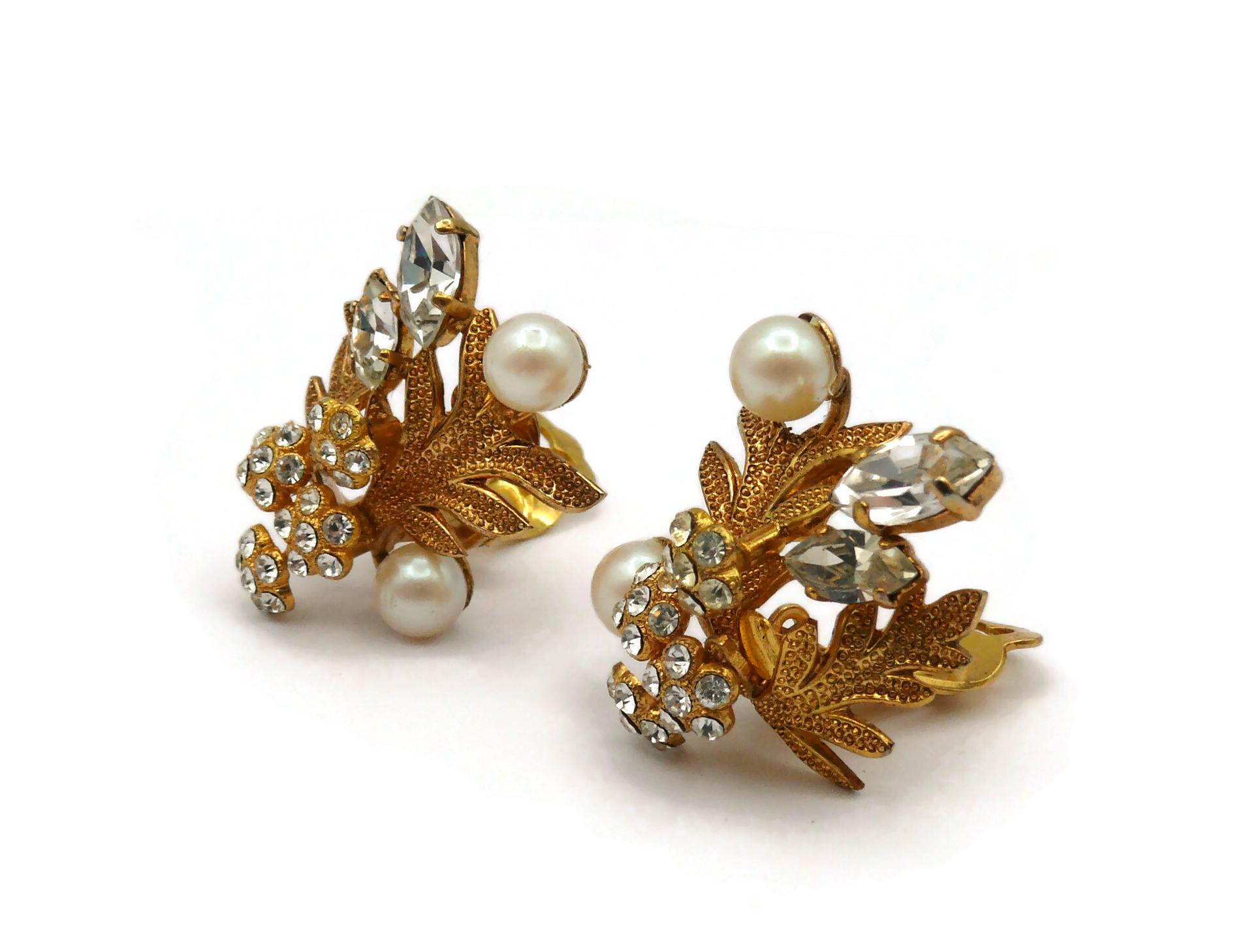 Women's CHRISTIAN DIOR Vintage Jewelled Floral Clip-On Earrings, 1968 For Sale