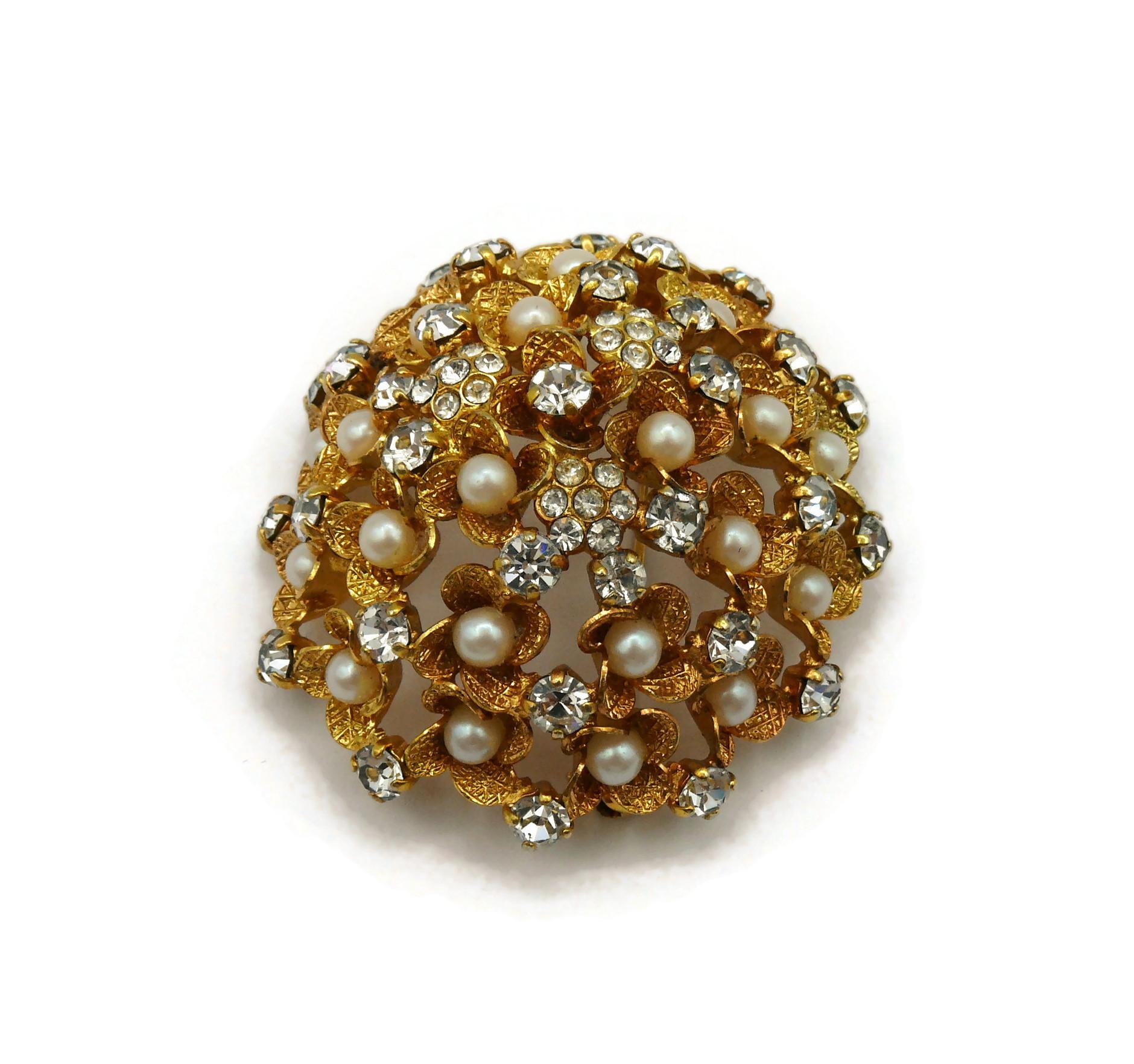 CHRISTIAN DIOR Vintage Jewelled Gold Tone Domed Brooch, 1966 For Sale 2