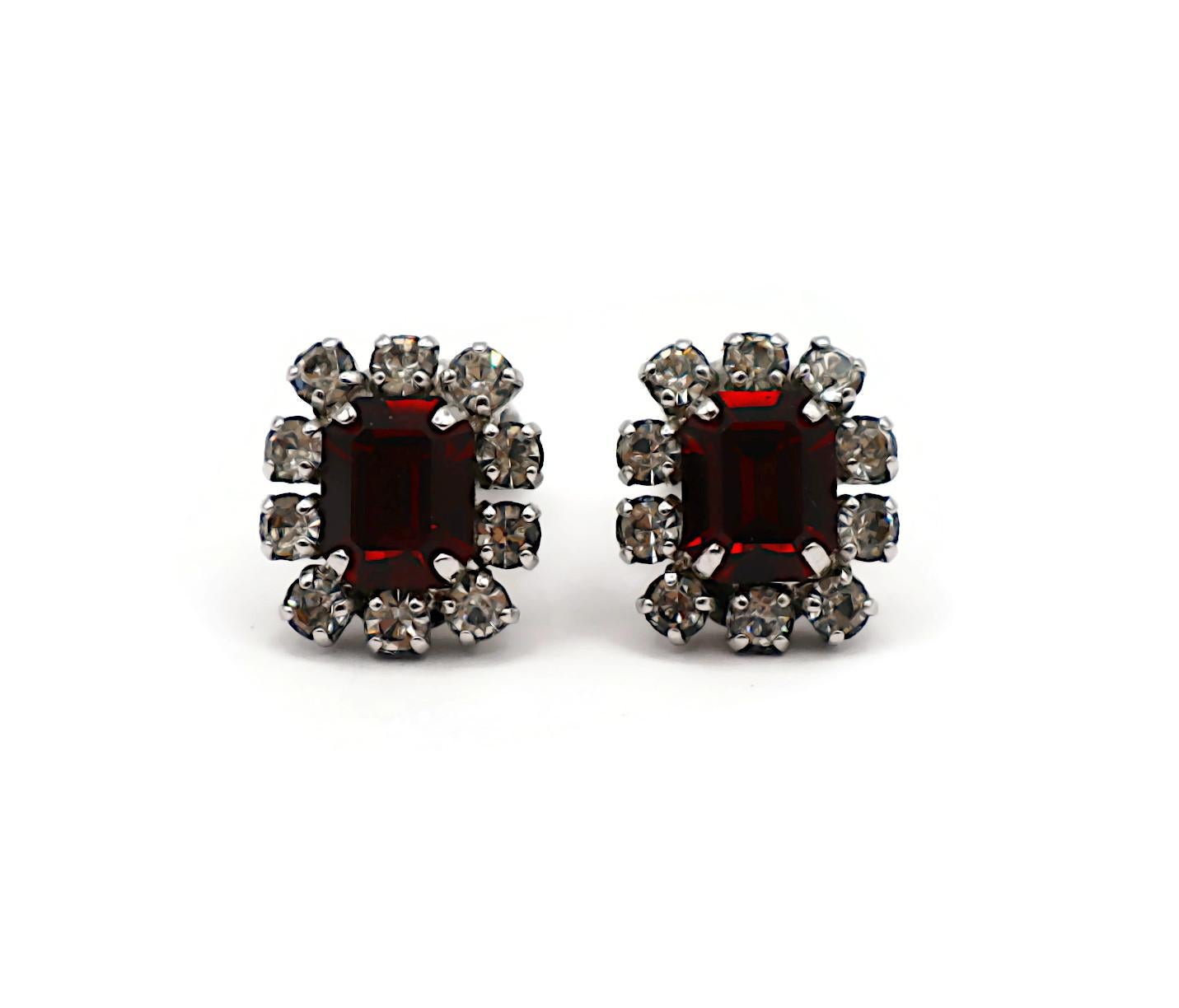 CHRISTIAN DIOR Vintage Jewelled Necklace and Earrings Set, 1966 For Sale 3