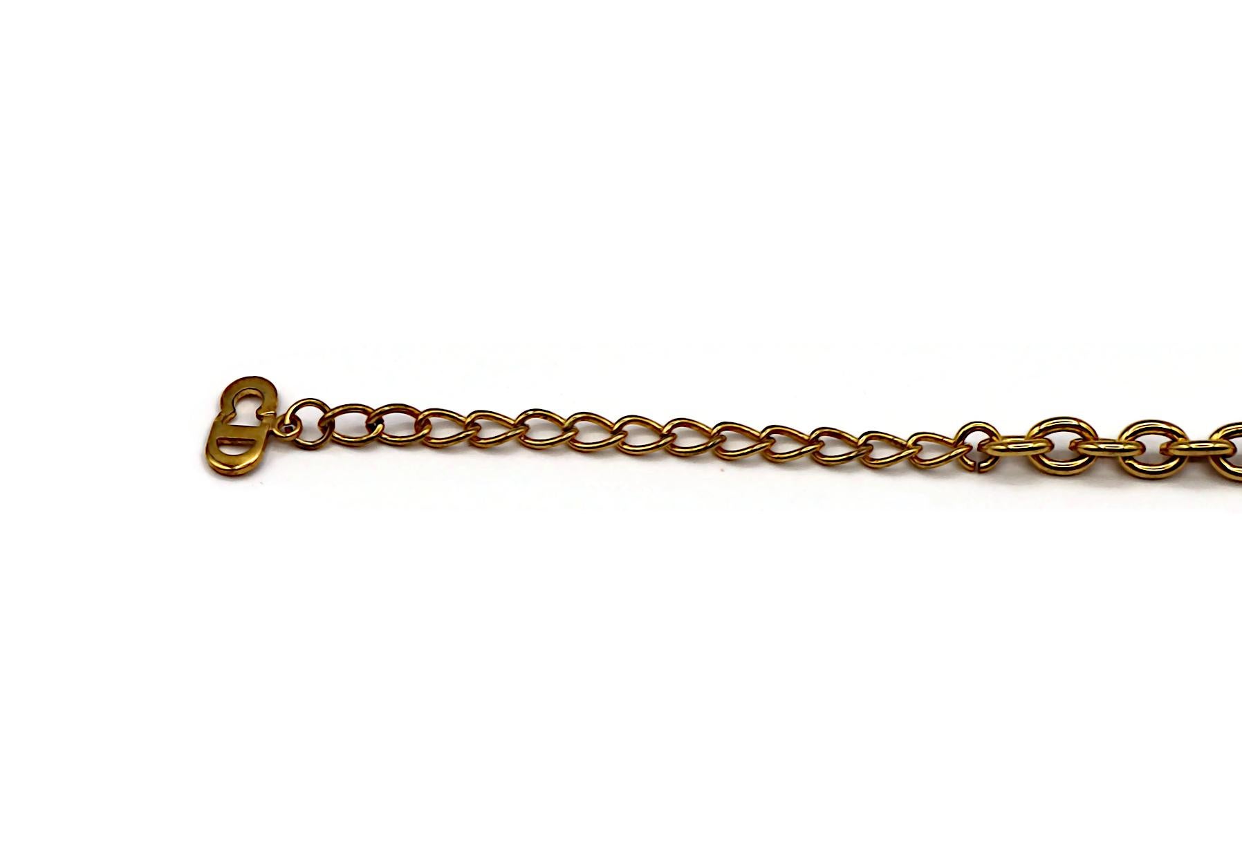 Donna CHRISTIAN DIOR Collana vintage con ciondolo Jewell in vendita