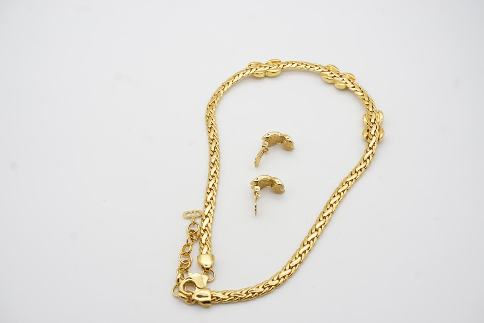 Christian Dior Vintage Kiss Cross X Link Crystals Set Omega Necklace Earrings For Sale 12