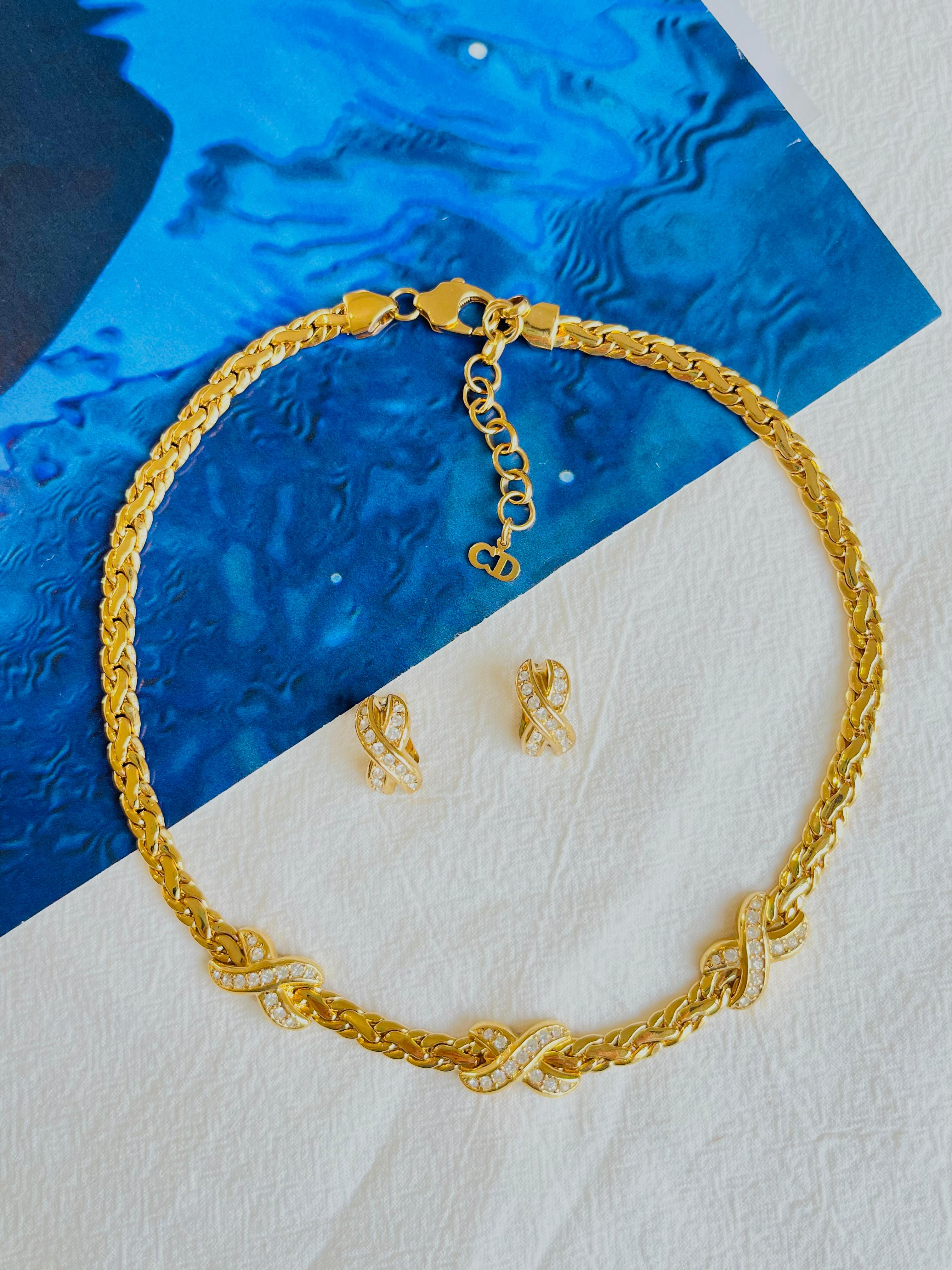 Christian Dior Vintage 1980s Kiss Cross X Link Crystals Set Omega Necklace Earrings, Gold Tone

Very excellent condition. Very new. Not any scratches or colour loss. 100% Genuine. 

Signed 