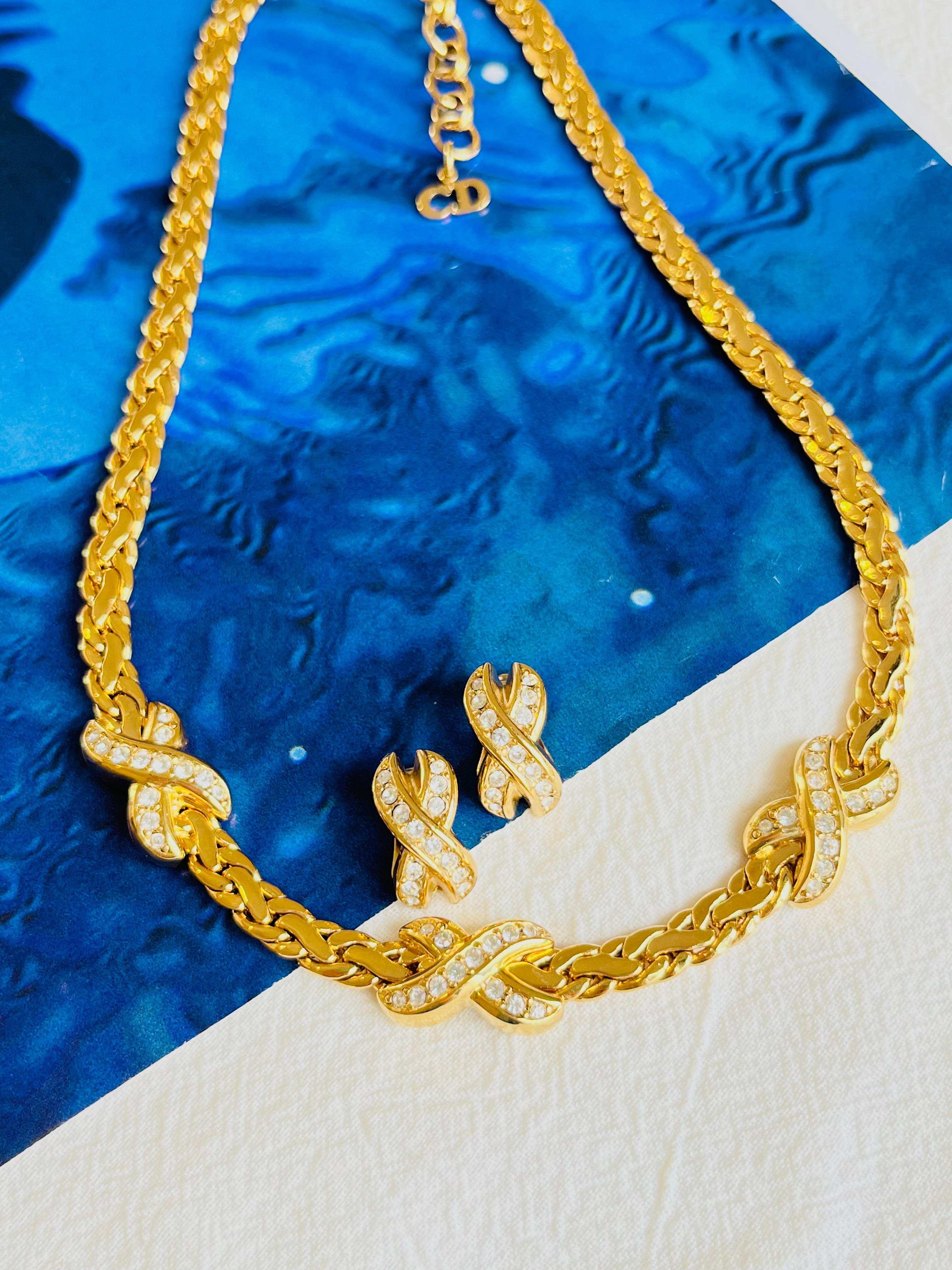 Christian Dior Vintage Kiss Cross X Link Crystals Set Omega Necklace Earrings In Excellent Condition For Sale In Wokingham, England