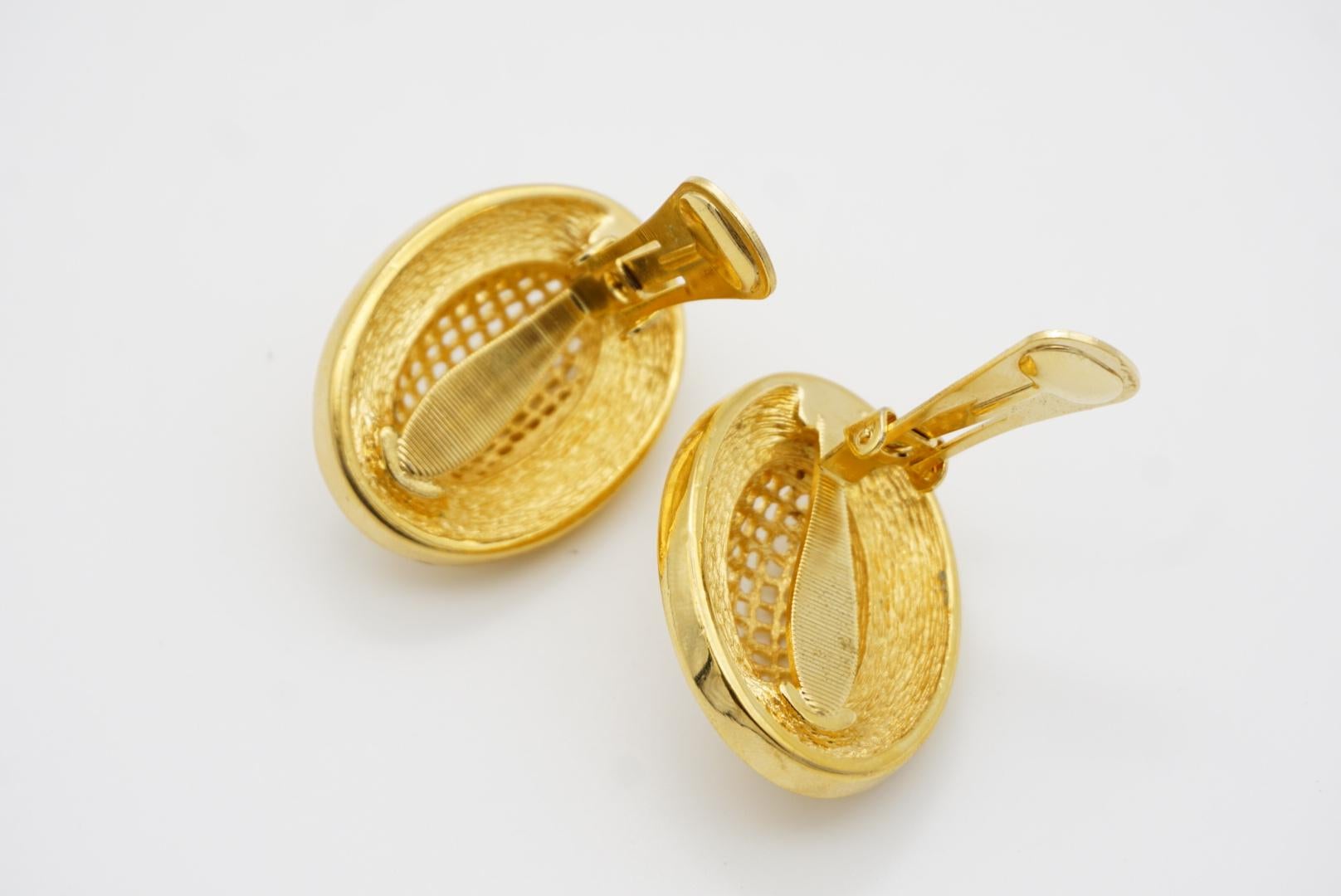 Christian Dior Vintage Large 3D Arch Oval Openwork Mesh Statement Gold Earrings For Sale 10