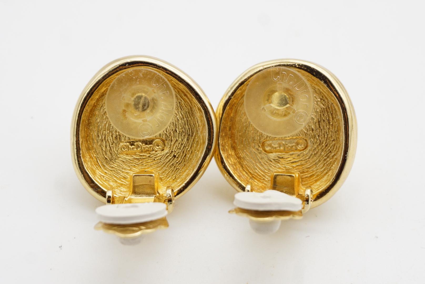 Christian Dior Vintage Large Abnormal Circle Round White Pearl Clip Earrings For Sale 7