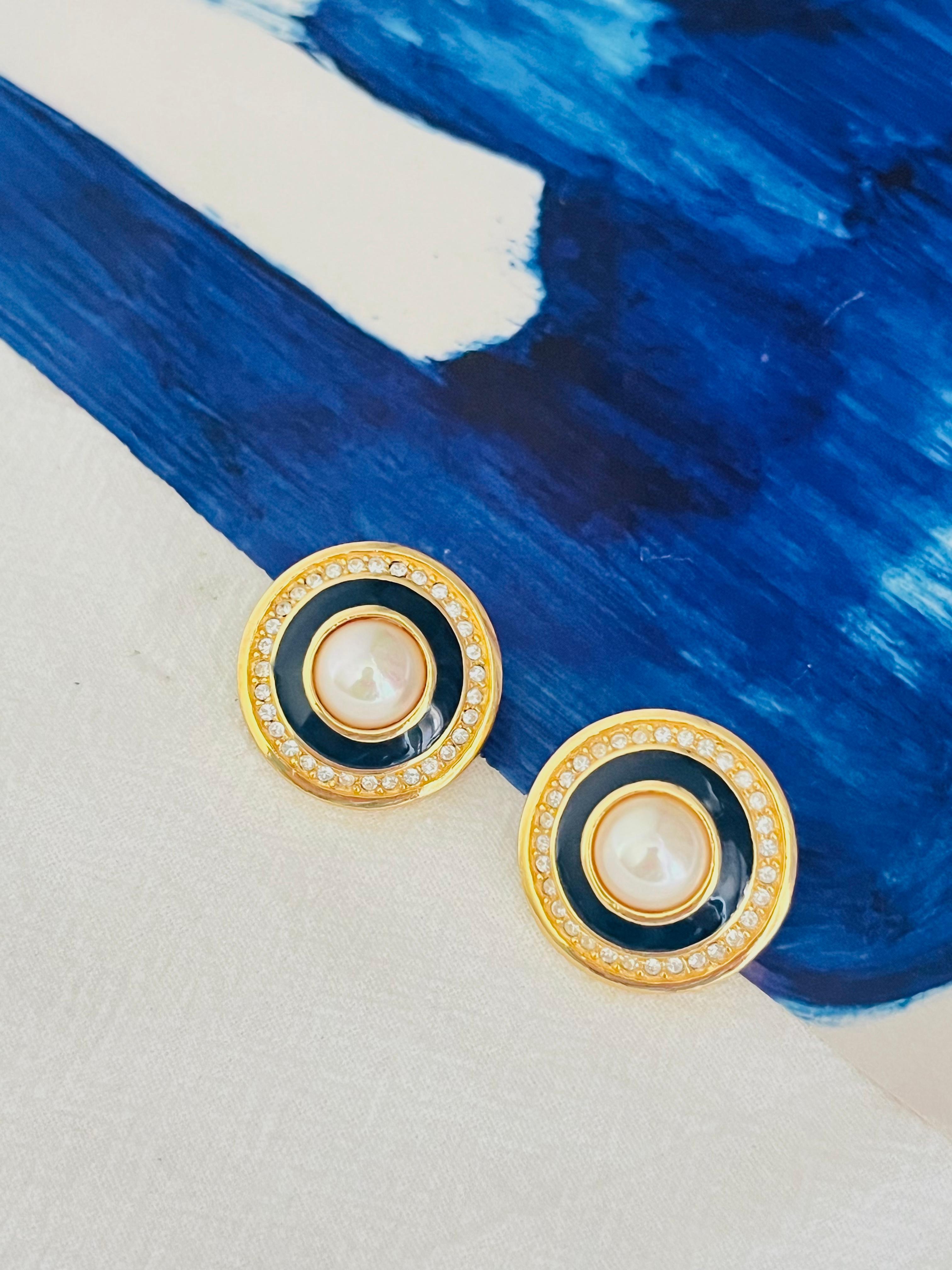 Art déco Christian Dior Vintage Large Circle Crystal Navy Blue White Pearl Clip Earrings