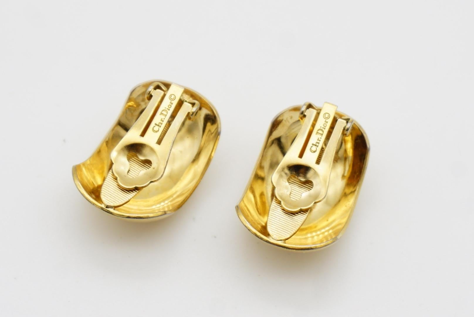 Christian Dior Vintage Large Circle Hoop Glow Demi Semi Dome Clip Gold Earrings For Sale 7