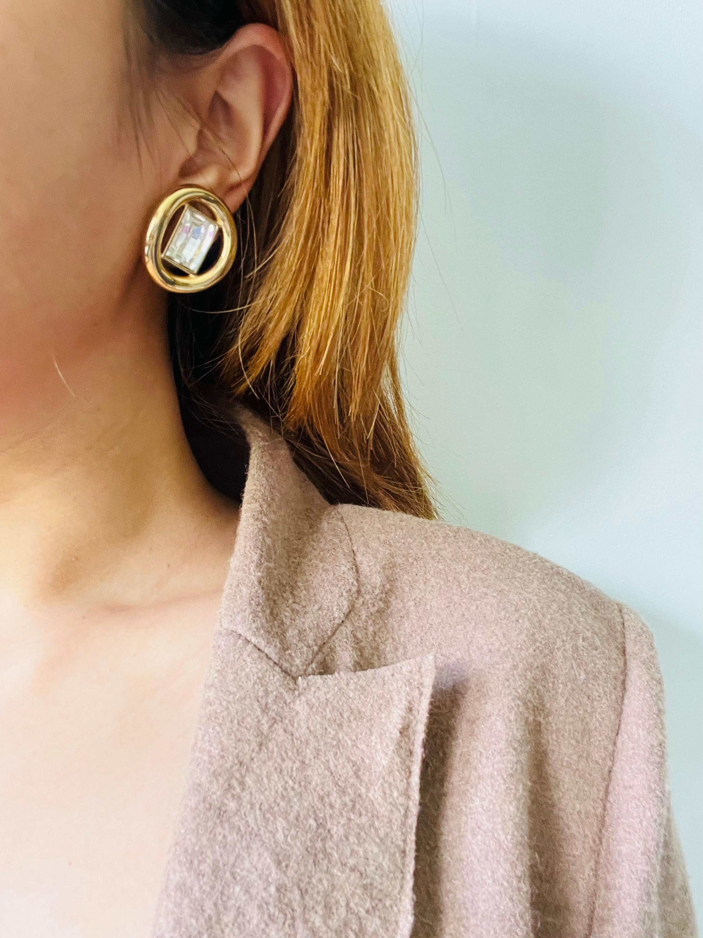 Christian Dior Vintage Großer Kreis Rechteck Funkelnder Kristall Clip Ohrringe im Angebot 1