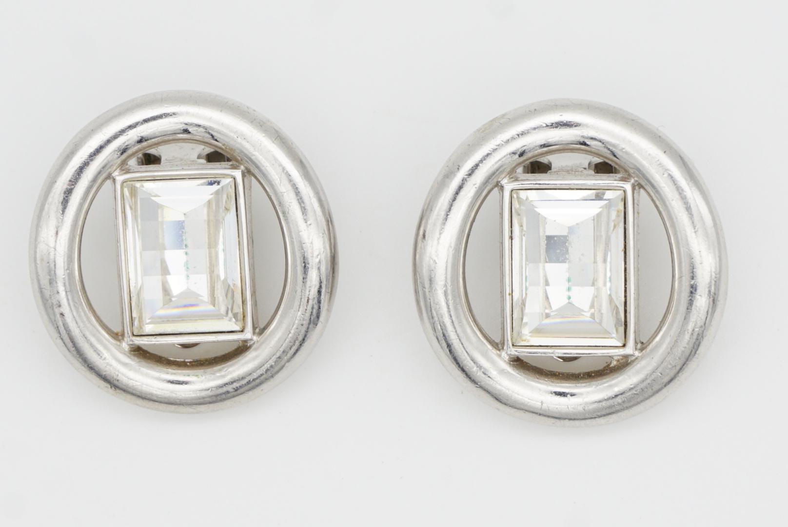 Christian Dior Vintage Gran Círculo Rectángulo Cristal Centelleante Pendientes de Plata en venta 2