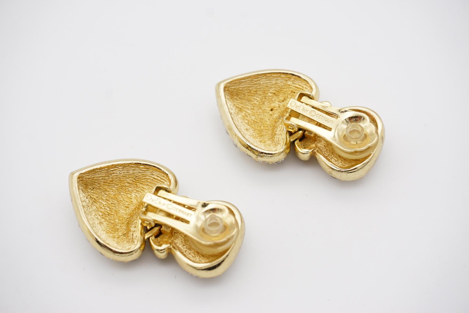 Christian Dior Clips d'oreilles vintage à double cœur en or avec cristaux  en vente 6