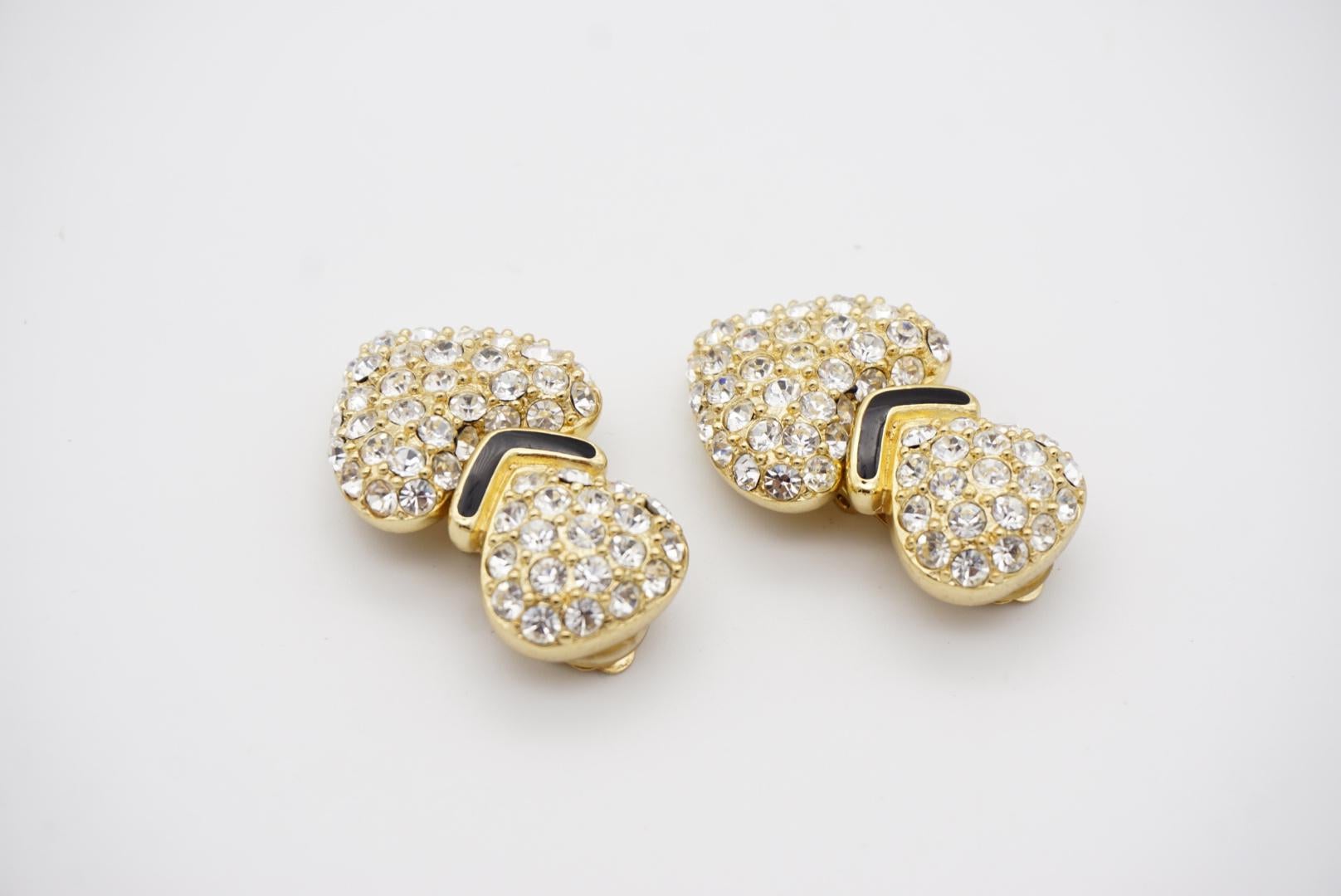 Christian Dior Vintage Large Double Heart Crystals Drop Gold Clip On Earrings  In Excellent Condition For Sale In Wokingham, England