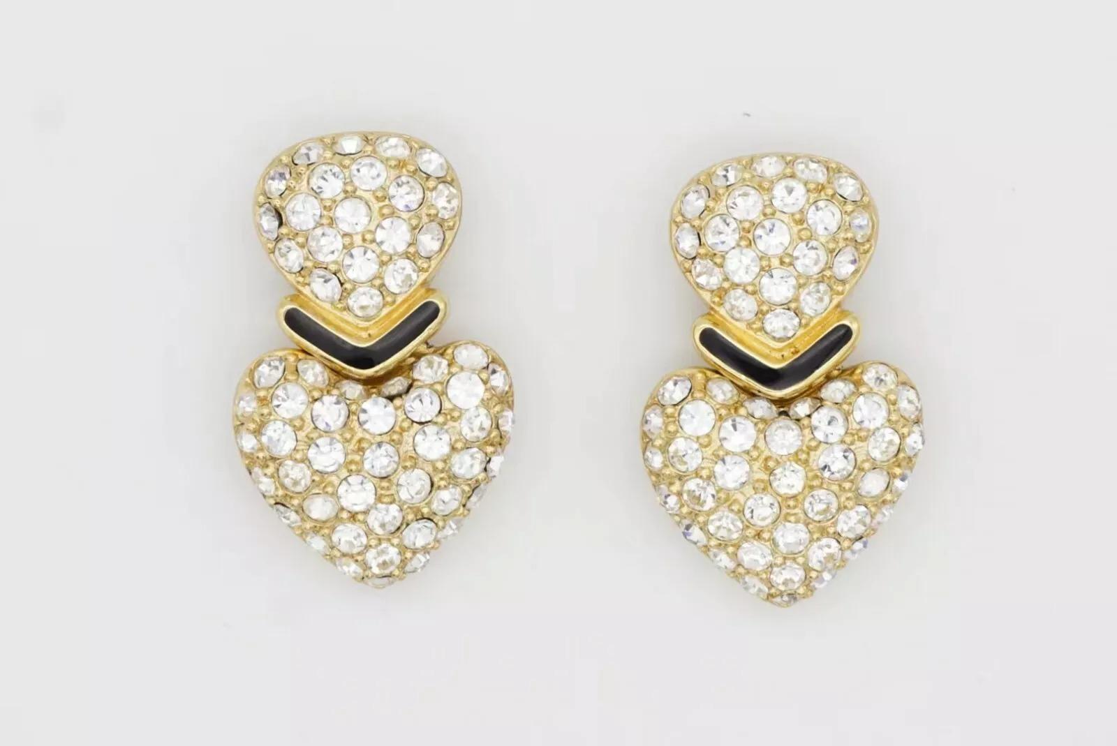 Christian Dior Vintage Large Double Heart Love Whole Crystal Drop Clip Earrings For Sale 2