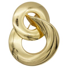 Christian Dior Vintage Large Double Interlocking Round Hoop Glow Gold Brooch