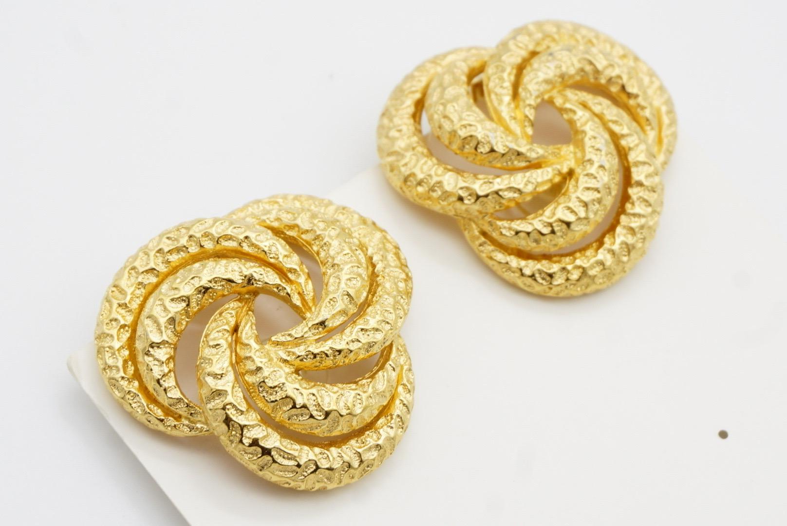 Christian Dior Vintage Große geblümte Trio Kreis Wirbel Twist Seil Clip-Ohrringe im Angebot 3