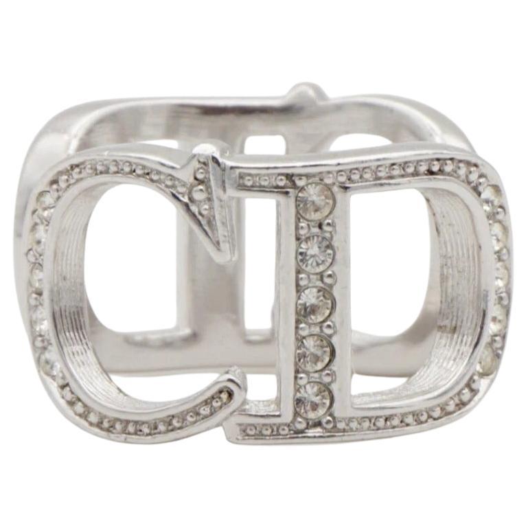 Christian Dior Vintage Large Logo CD Double Side Crystals Cocktail Ring, US 6 For Sale