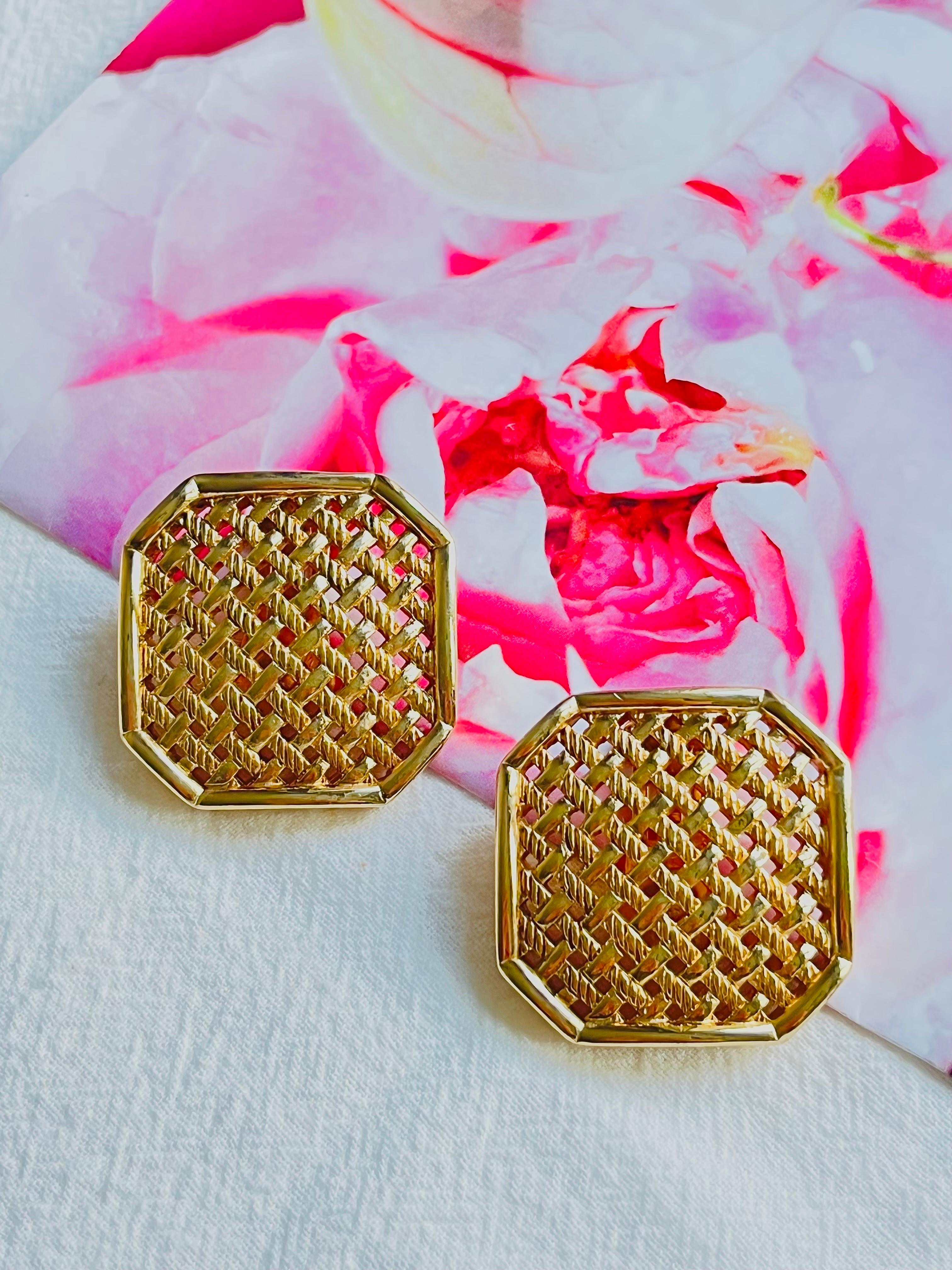 Christian Dior Vintage Large Octagon Square Openwork Mesh Statement Earrings In Excellent Condition For Sale In Wokingham, England