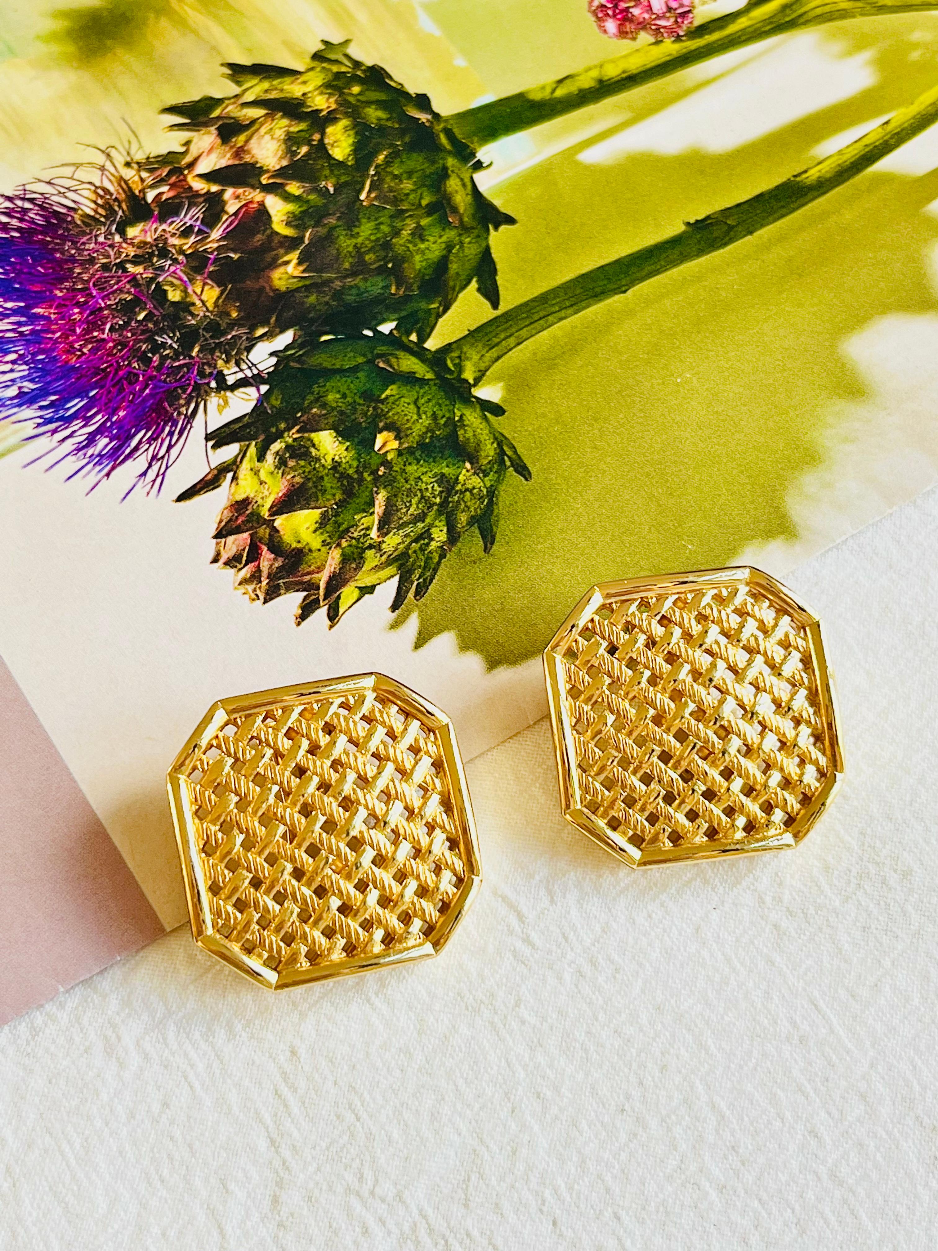 Art Deco Christian Dior Vintage Large Openwork Octagon Square Mesh Chunky Clip Earrings For Sale