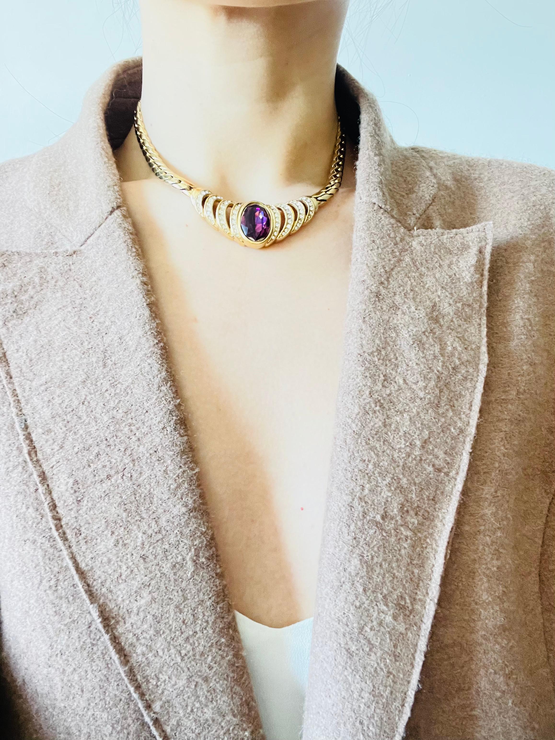 Christian Dior Vintage Große Oval Amethyst Kristall Herz Liebe durchbrochene Halskette für Damen oder Herren im Angebot