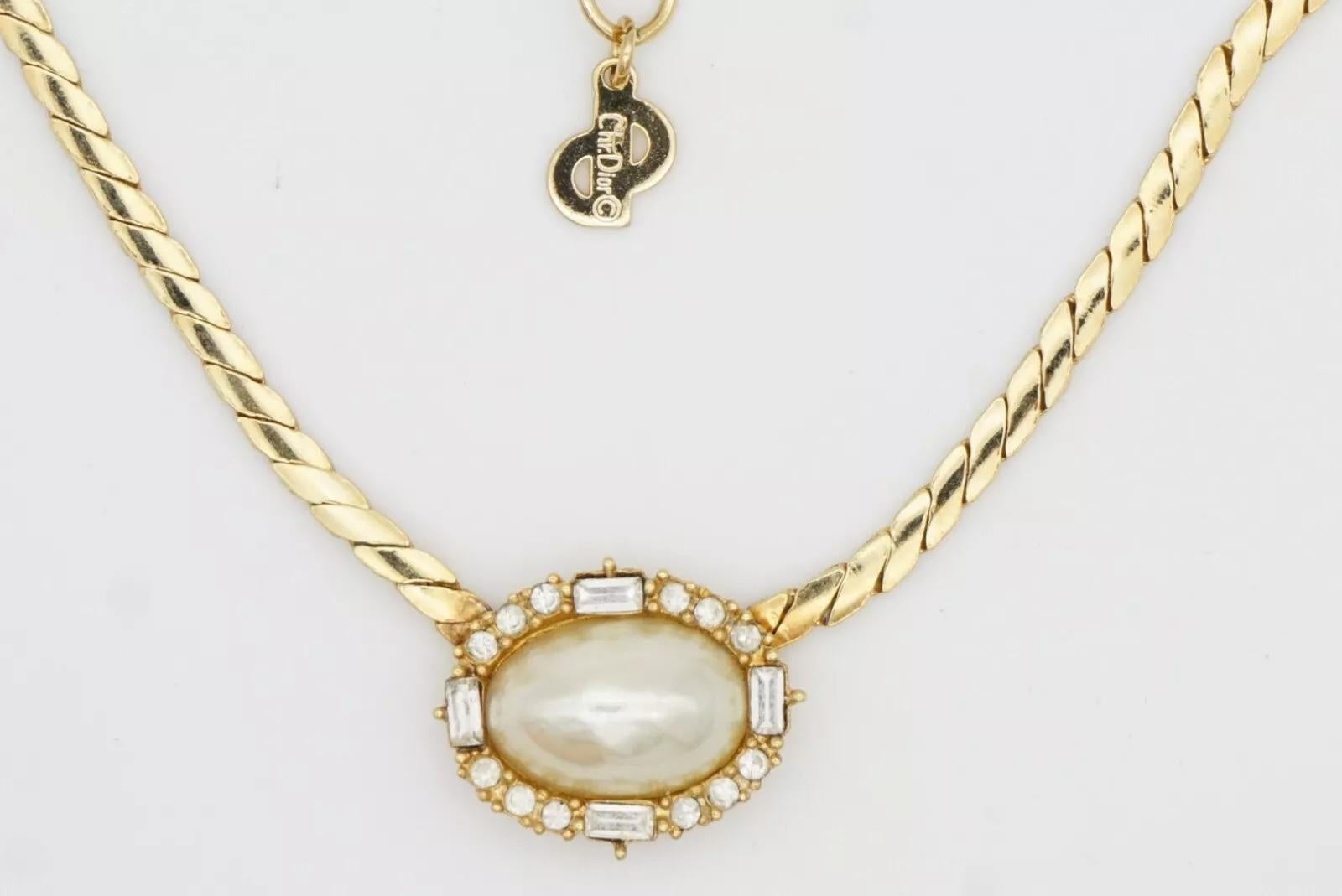 Christian Dior Vintage Large Oval White Pearl Rectangle Circle Crystal Necklace en venta 8