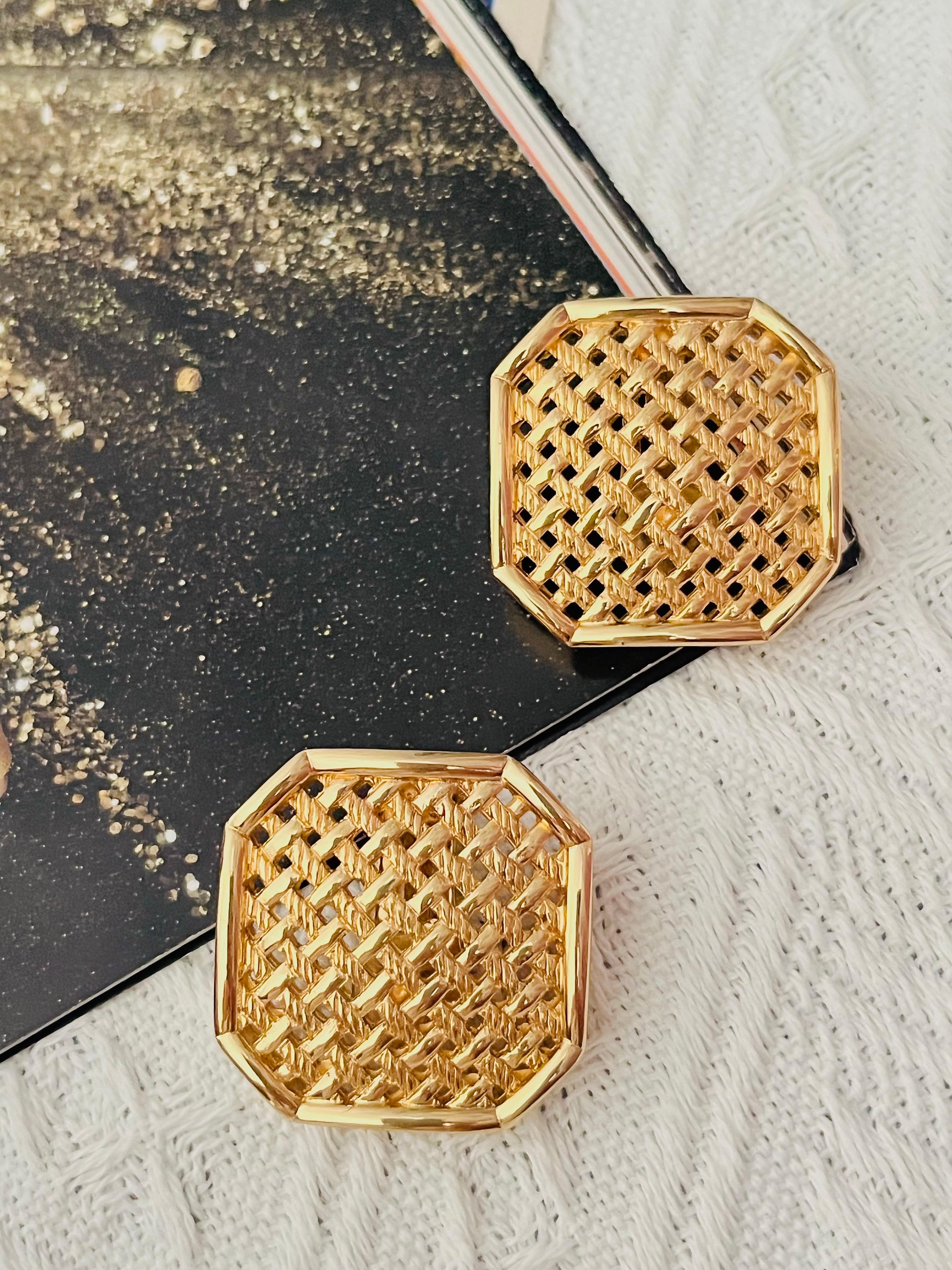 Art Deco Christian Dior Vintage Large Square Octagon Basket Woven Chunky Clip Earrings For Sale