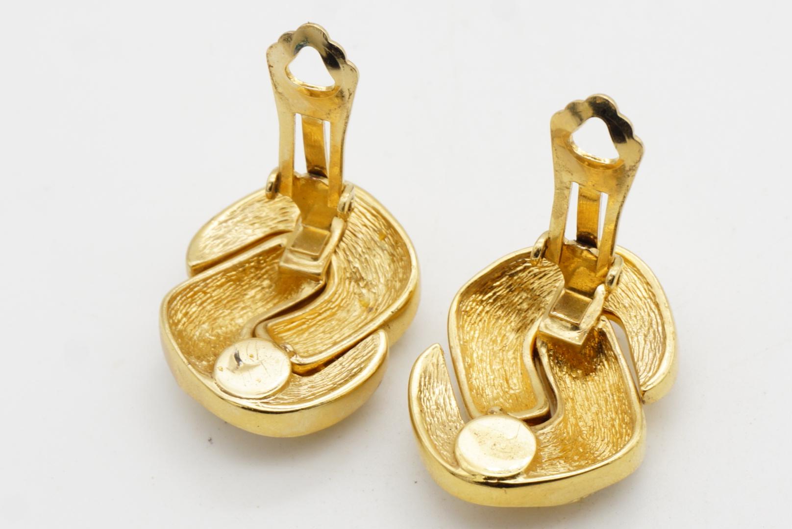 Christian Dior - Orecchini a clip in oro con nodo di cristalli interi grandi e d'epoca in vendita 9