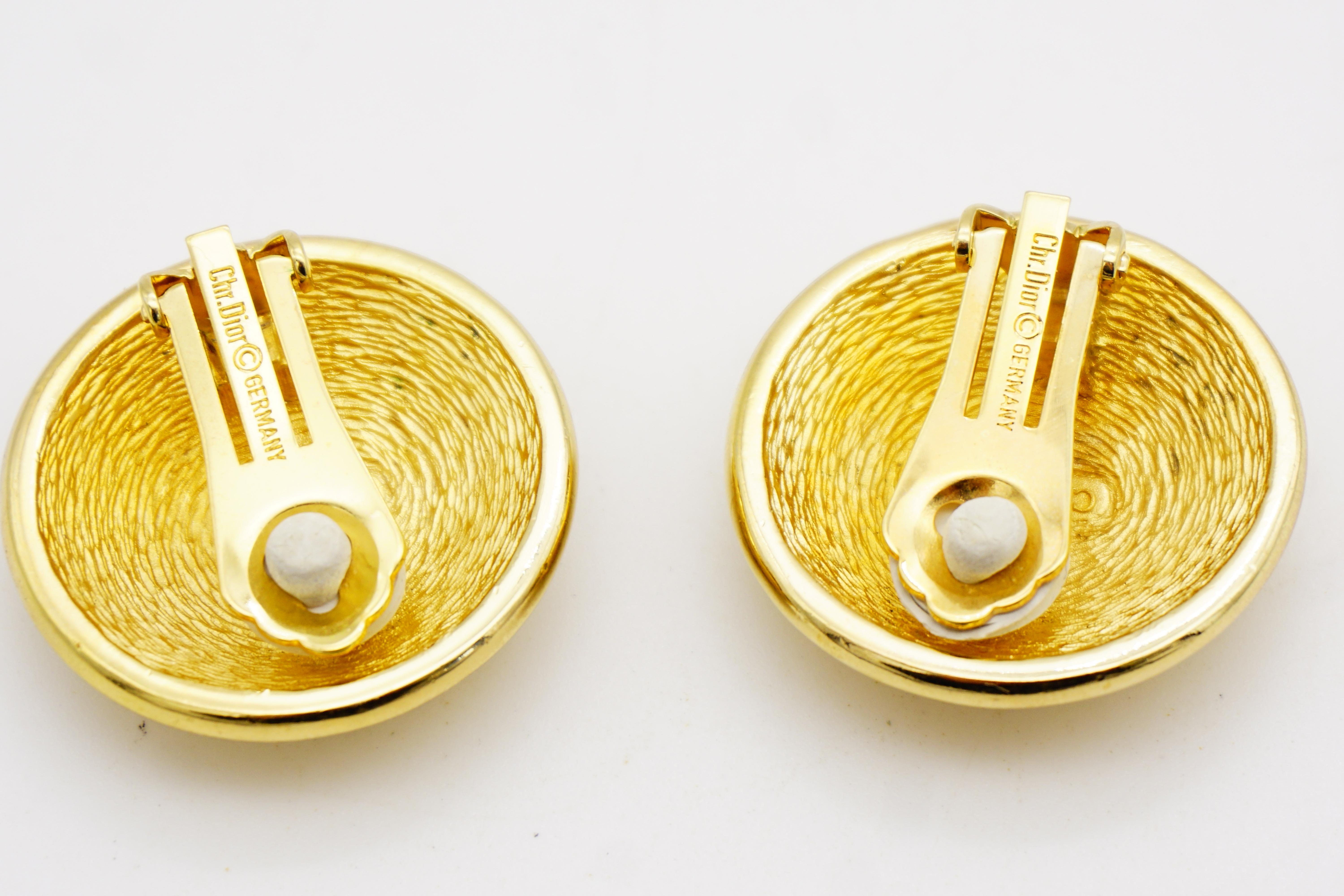 Christian Dior Vintage Large Whole Logo CD Monogram Round Circle Dome Earrings en venta 6