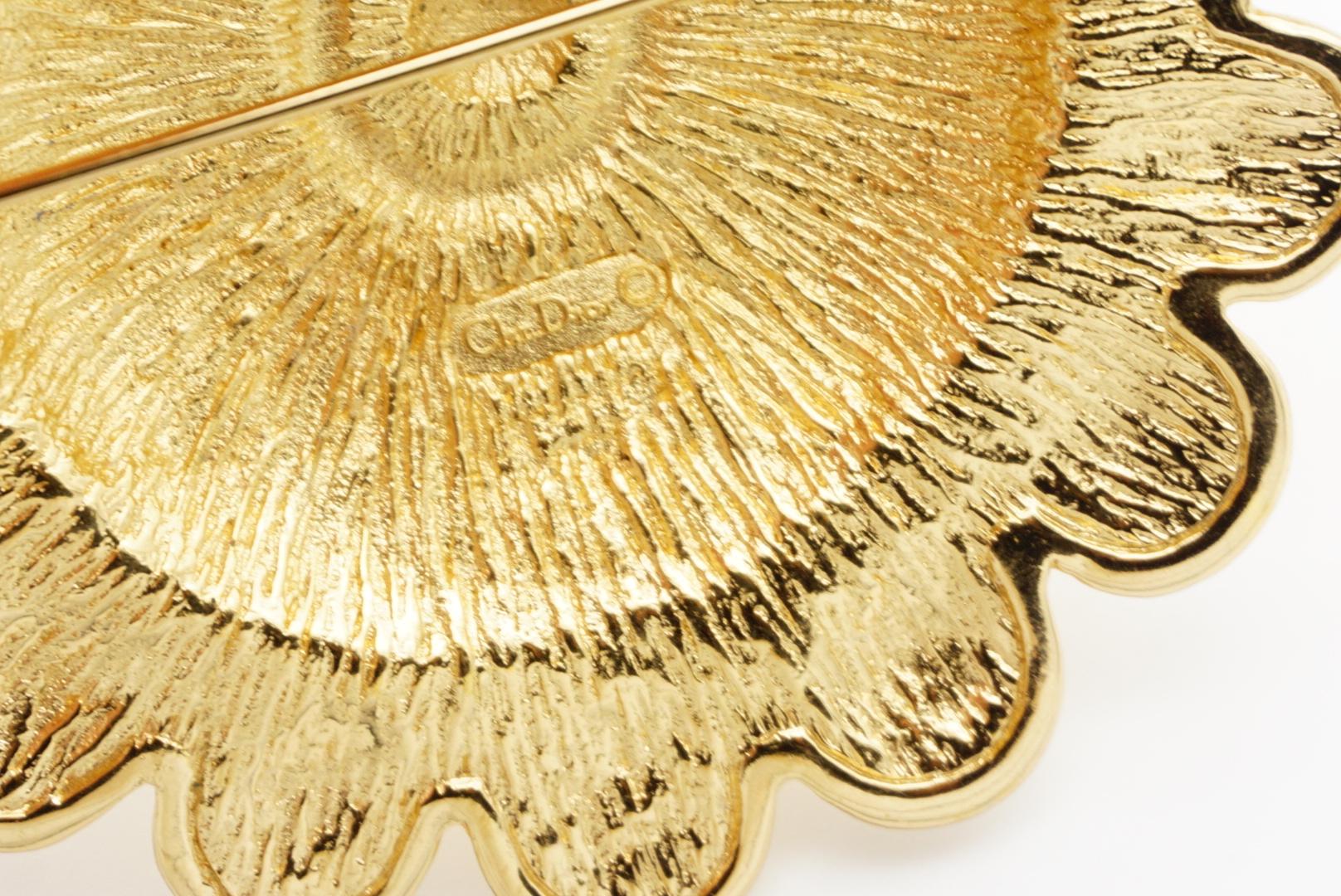 Christian Dior Vintage Esmeralda masiva Rubí Zafiro Cabujón Escudo Broche de oro 9