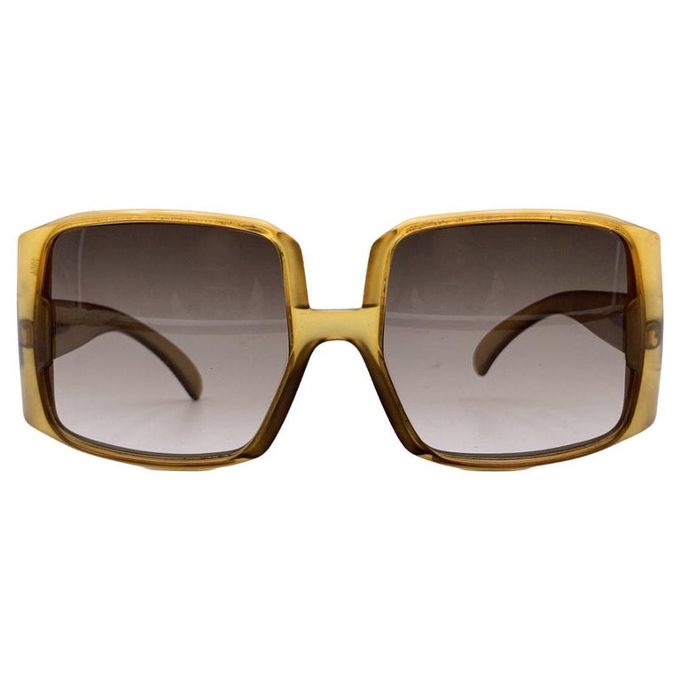 Cd Sunglasses - 126 For Sale on 1stDibs