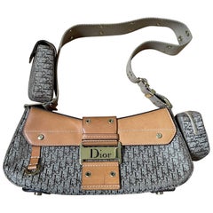 CHRISTIAN DIOR. Sac vintage à monogramme oblique.