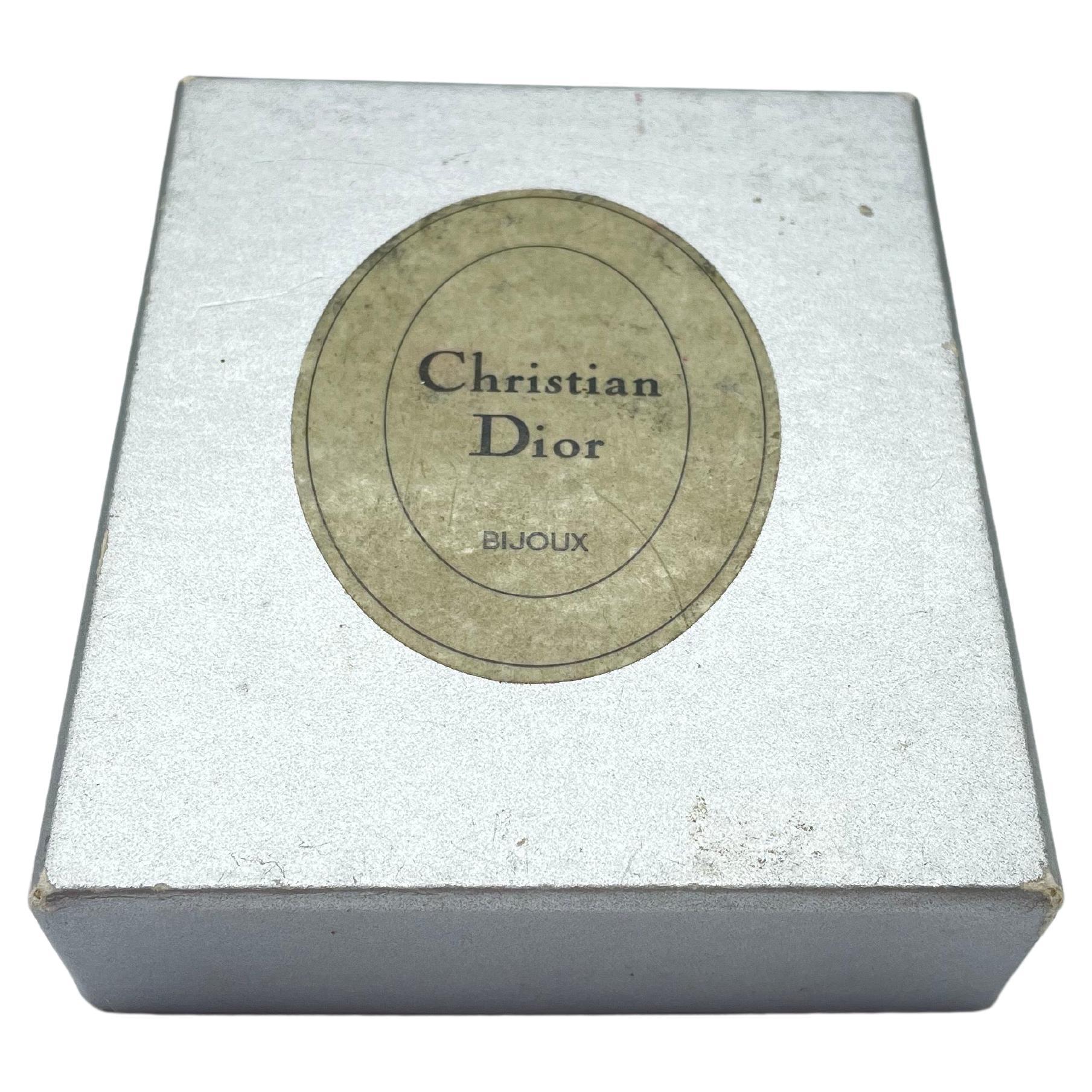 Christian Dior Vintage Omega-Halskette im Angebot 9