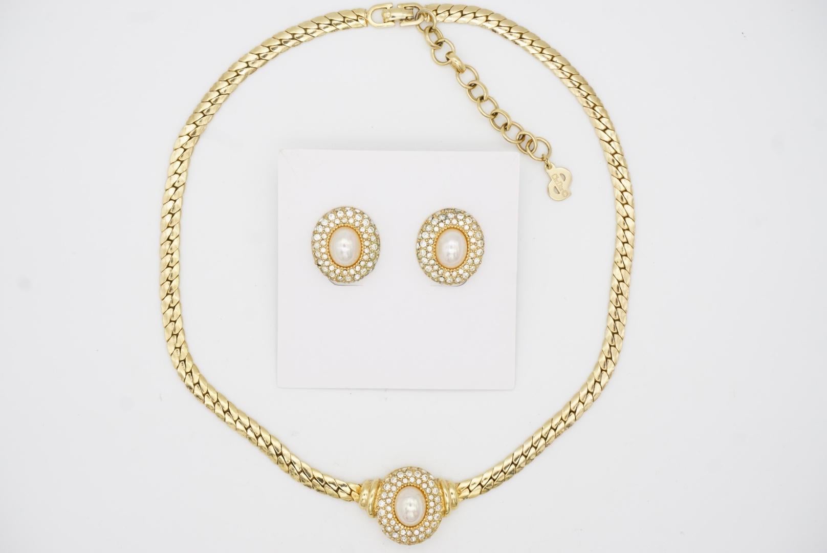 Christian Dior Vintage Oval White Pearl Crystals Set Pendant Necklace Earrings For Sale 7