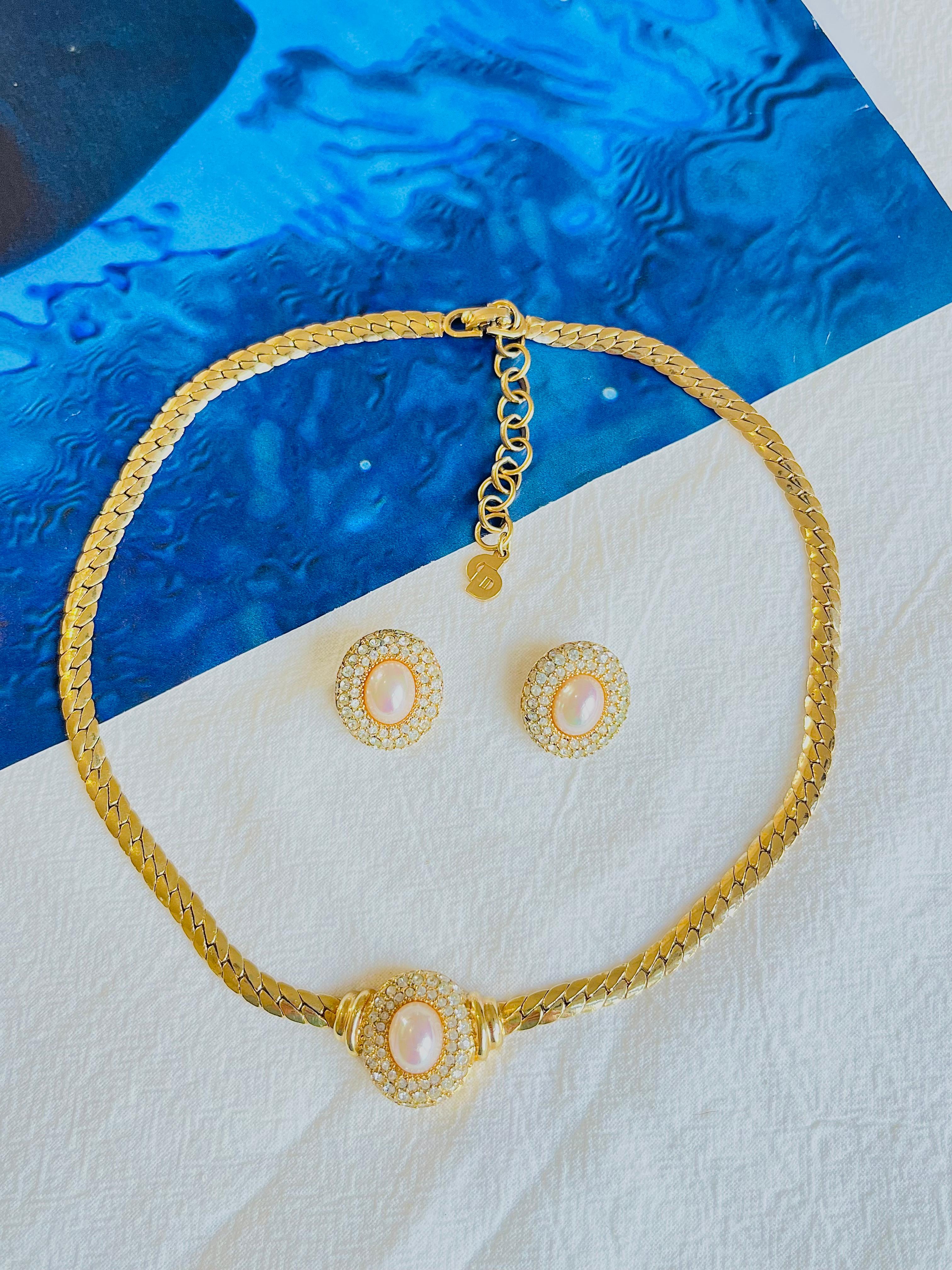 Baroque Christian Dior Vintage Oval White Pearl Crystals Set Pendant Necklace Earrings For Sale