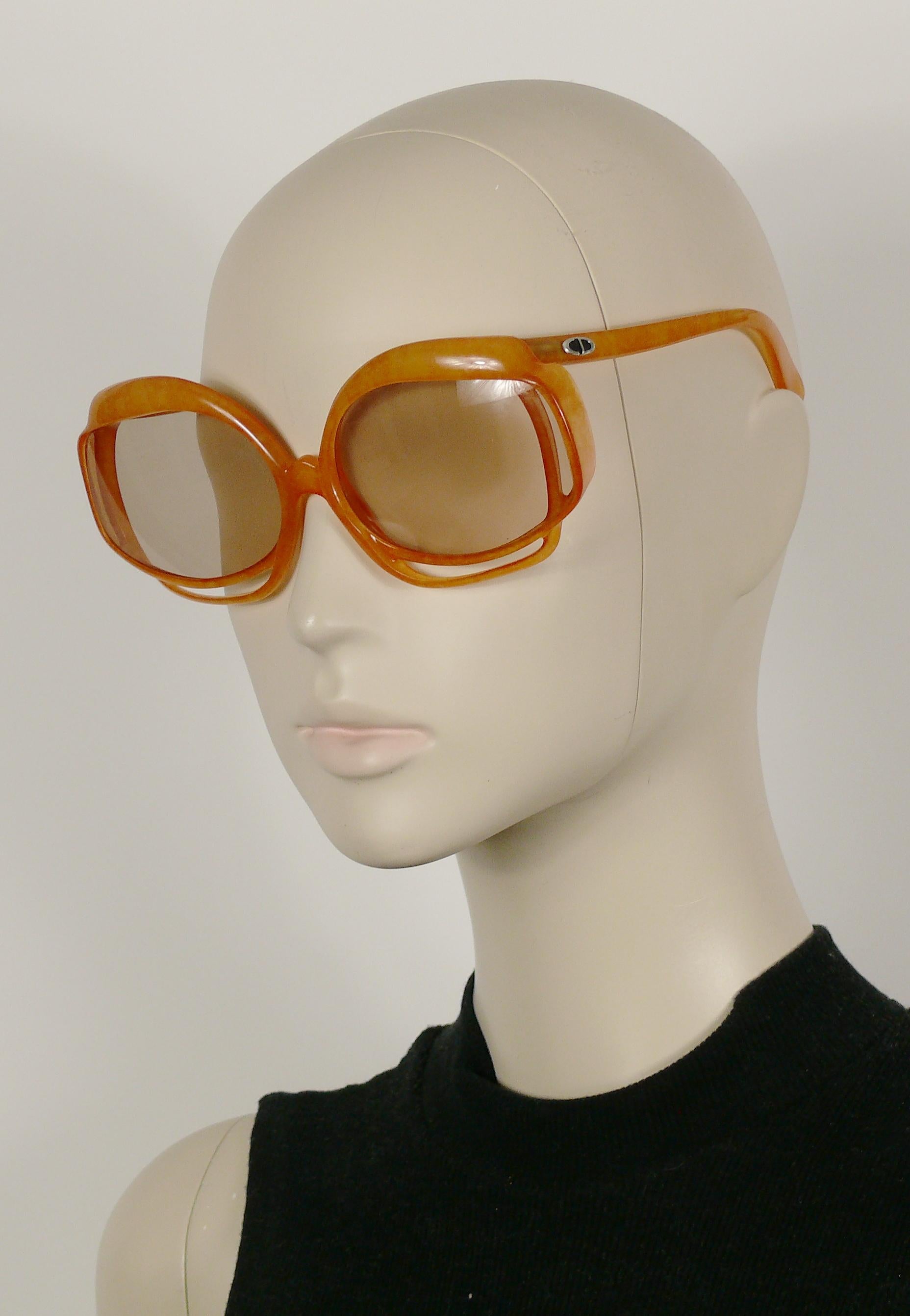 Women's Christian Dior Vintage Oversized Sunglasses Model 2026-30