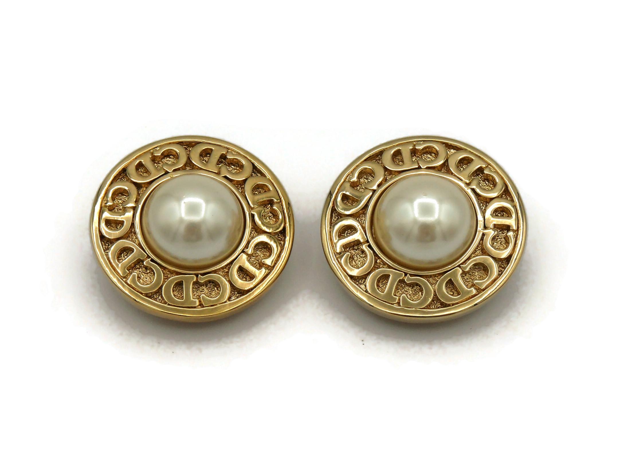 CHRISTIAN DIOR Vintage Pearl Logo Clip-On Earrings For Sale 1