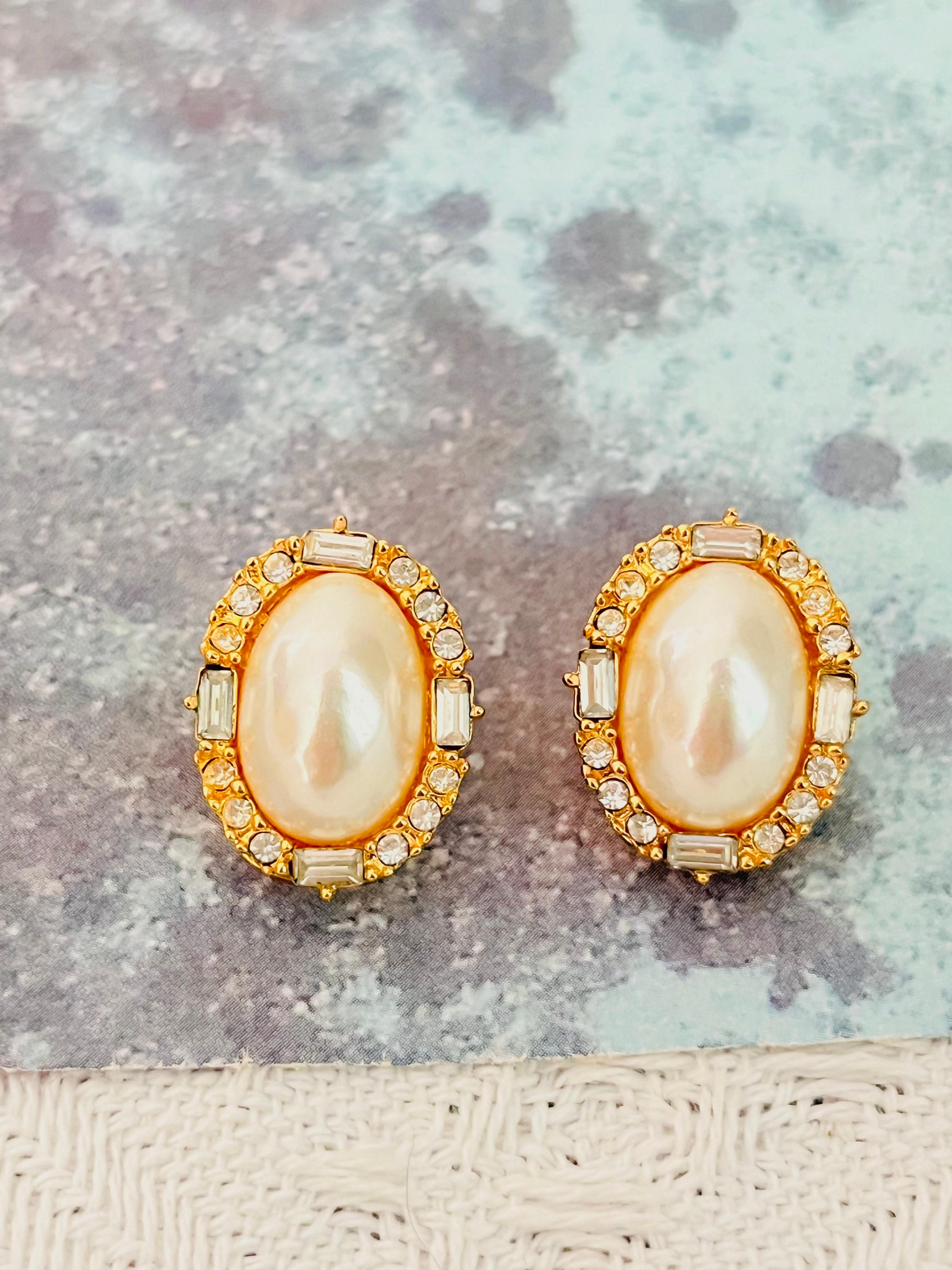 Art Deco Christian Dior Vintage Pearl Oval White Rectangle Circle Crystals Clip Earrings For Sale