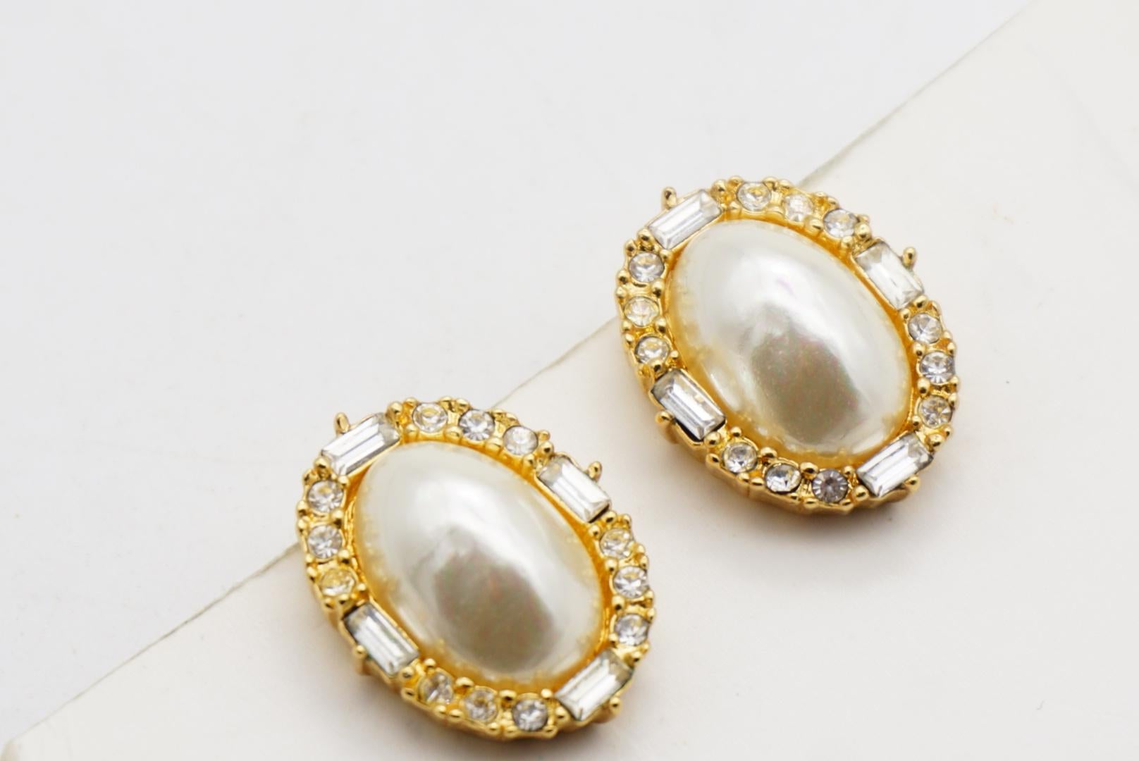 Christian Dior Vintage Pearl Oval White Rectangle Circle Crystals Clip Earrings For Sale 4