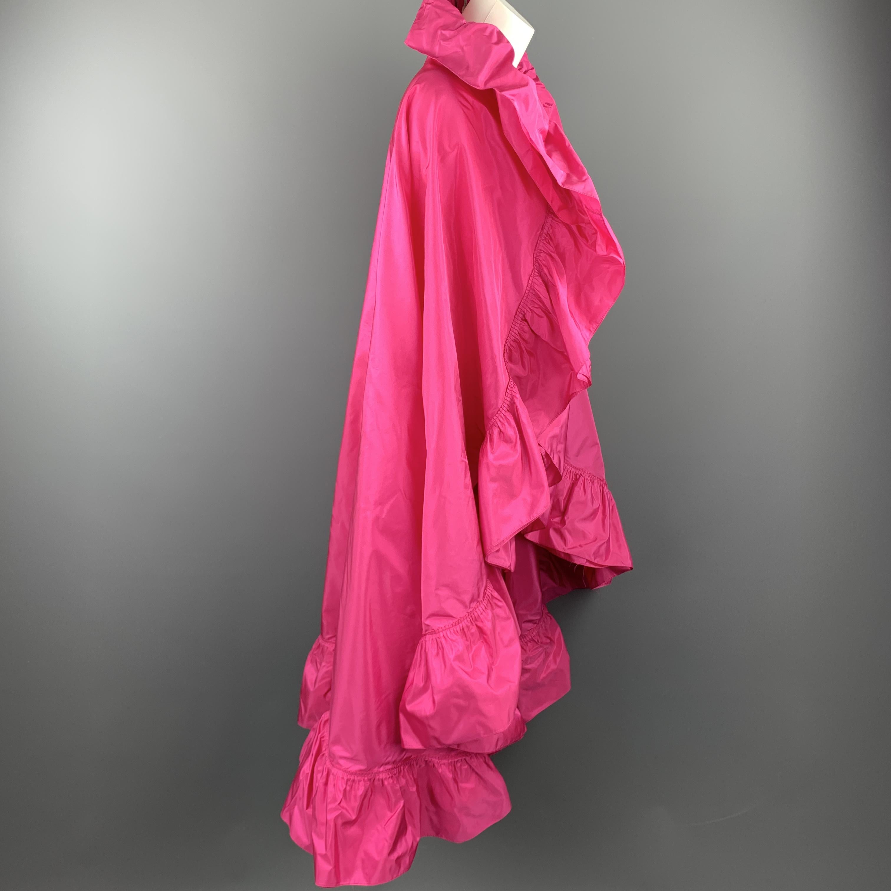 CHRISTIAN DIOR Vintage Pink Silk Taffeta Pleated Ruffle Shawl In Excellent Condition In San Francisco, CA