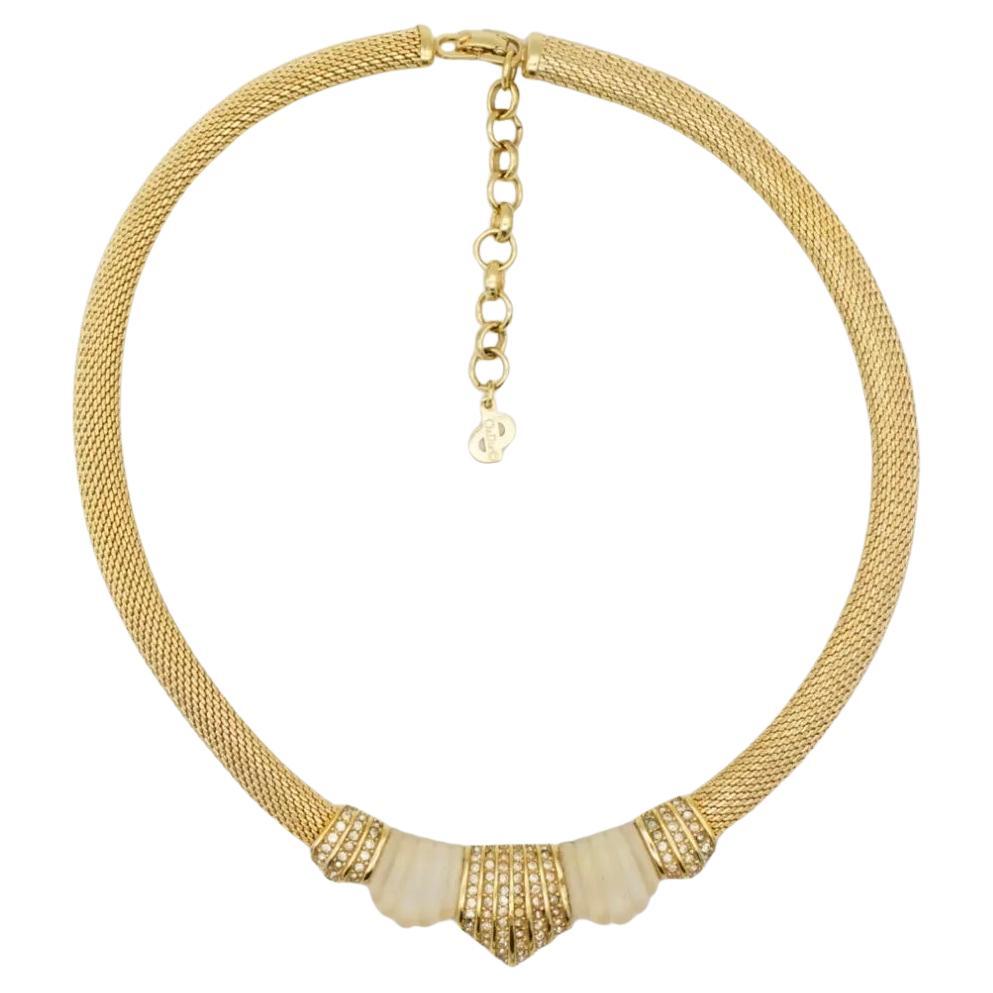 Collier Omega « Serpent » vintage Christian Dior, rare, doré, blanc mat, avec cristaux en forme de coquillage