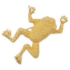 Christian Dior Vintage Rare Gold Vivid Cute Swimming Jumping Frog Brooch