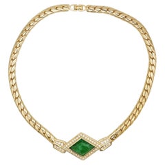 Collar vintage de Christian Dior, pieza única de Gripoix, con cristales de color verde esmeralda y diamantes