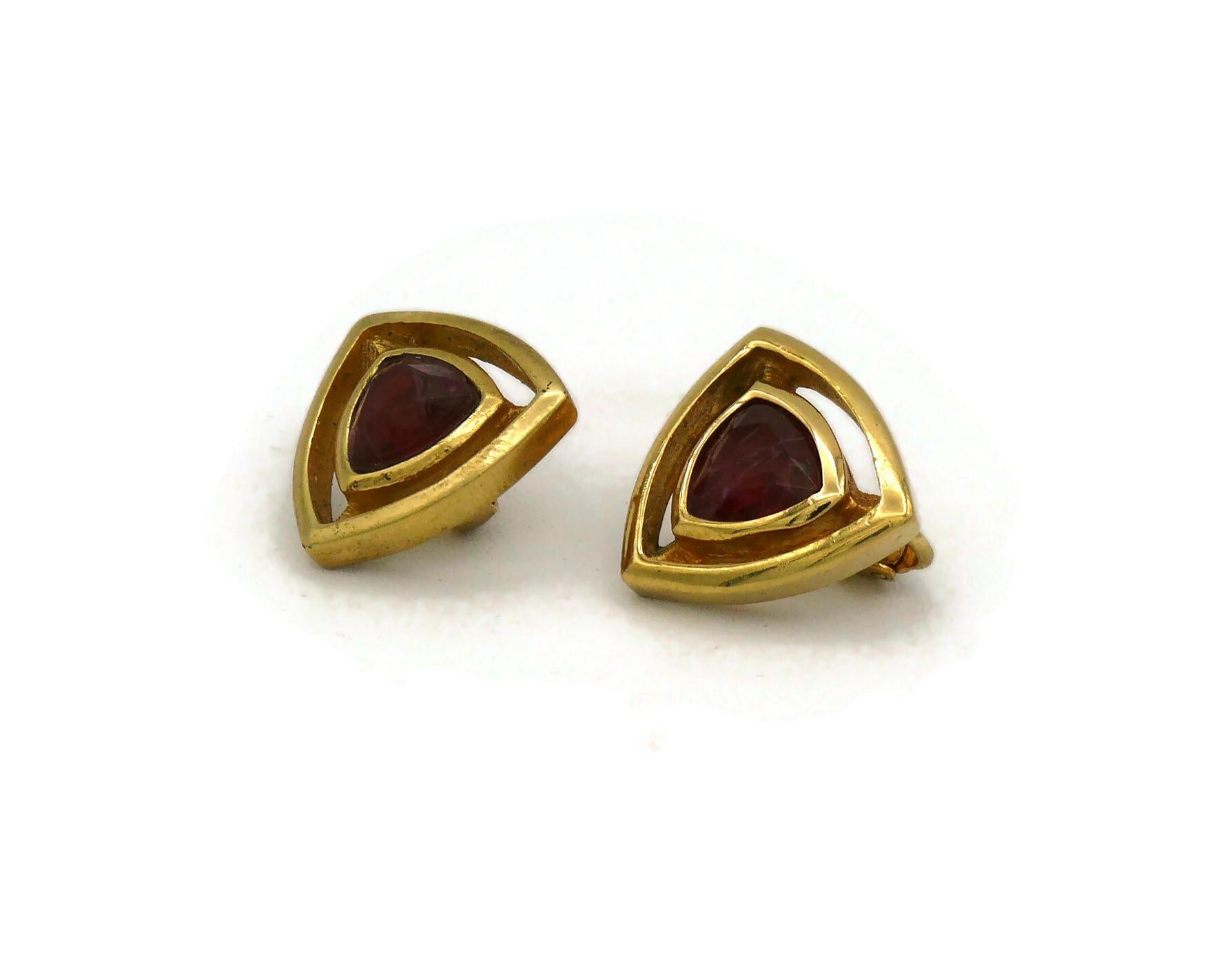 Women's Christian Dior Vintage Red Glass Cabochon Clip-On Earrings For Sale