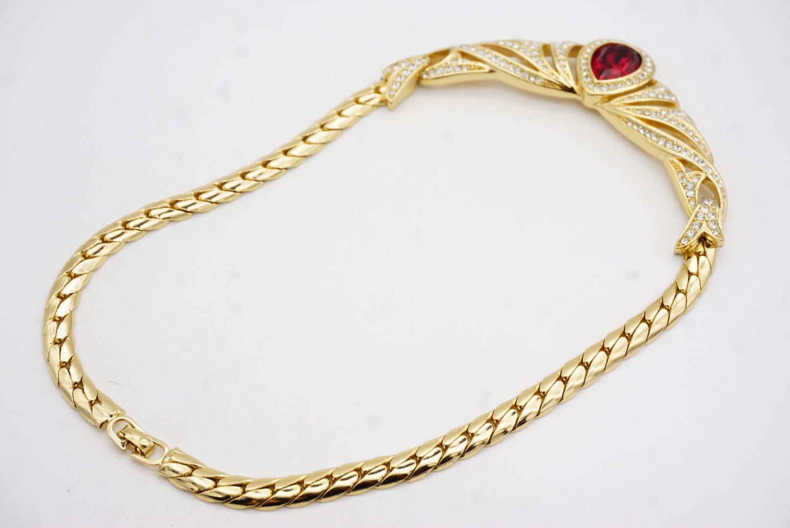 Christian Dior Vintage Ruby Peacock Eye Water Drop Crystals Wing Gold Necklace For Sale 5