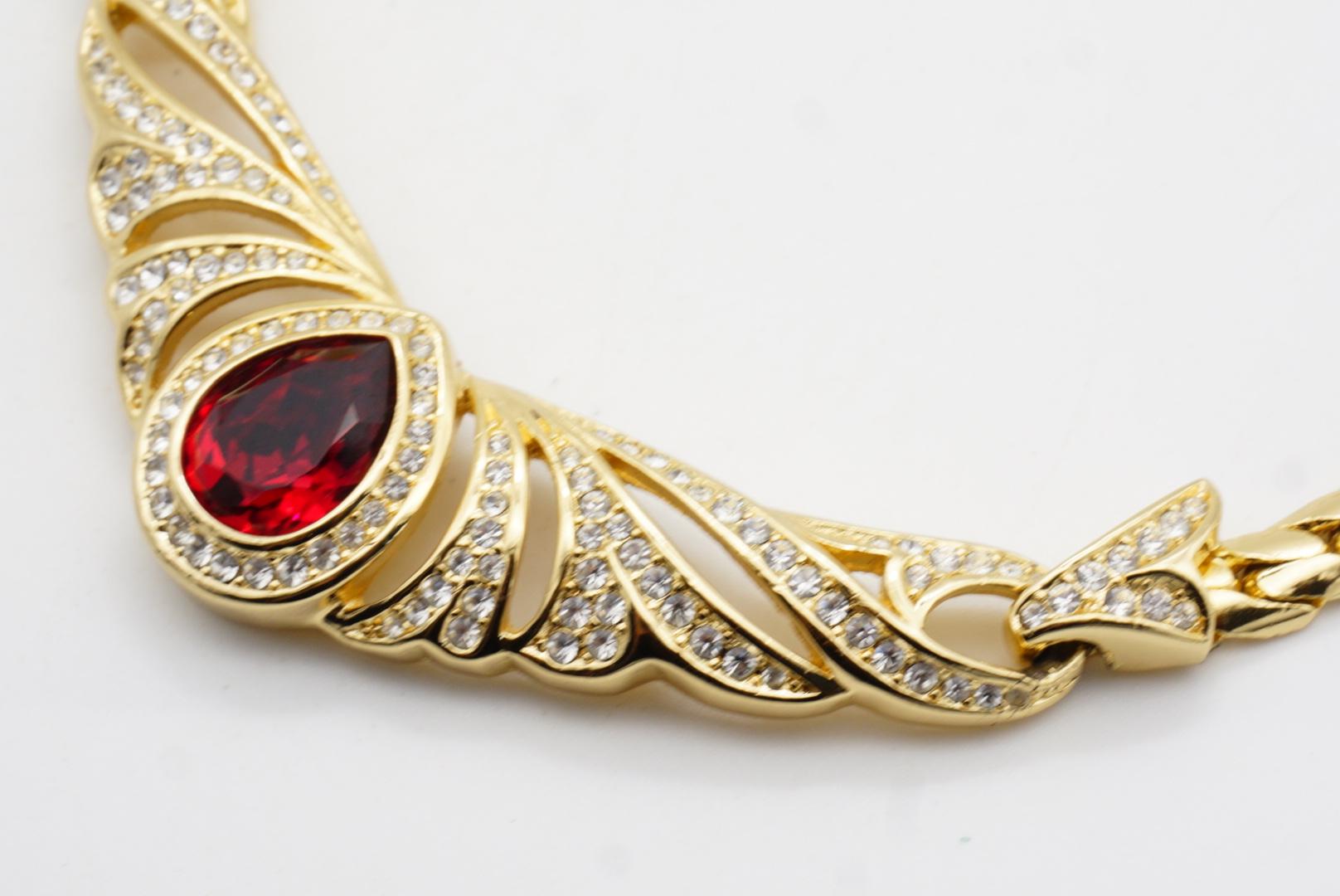 Christian Dior Vintage Ruby Peacock Eye Water Drop Crystals Wing Gold Necklace For Sale 7